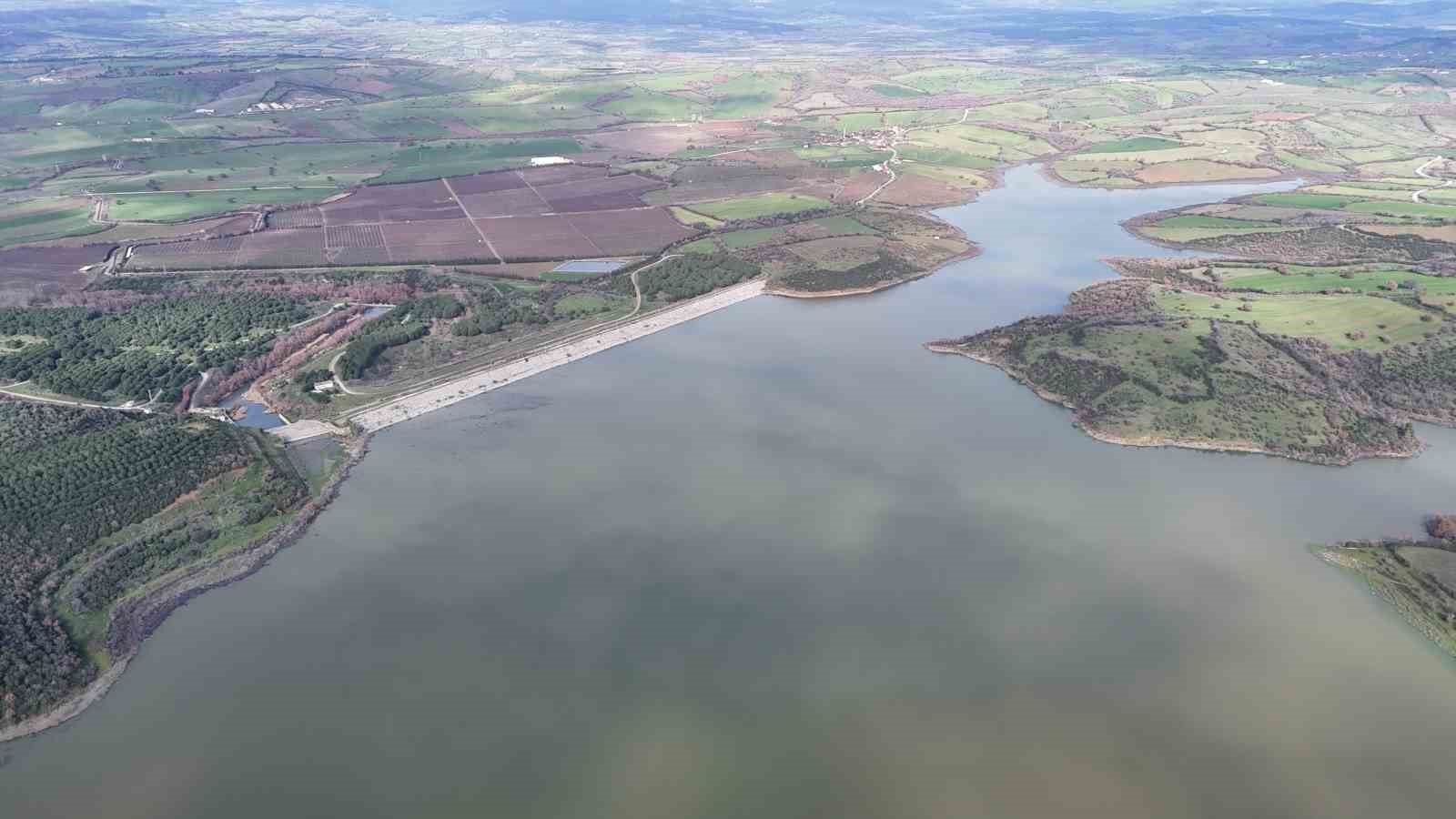 250 bin dekar alanı sulayan Bayramiç Barajı’nda su seviyesi yüzde 100’e ulaştı
