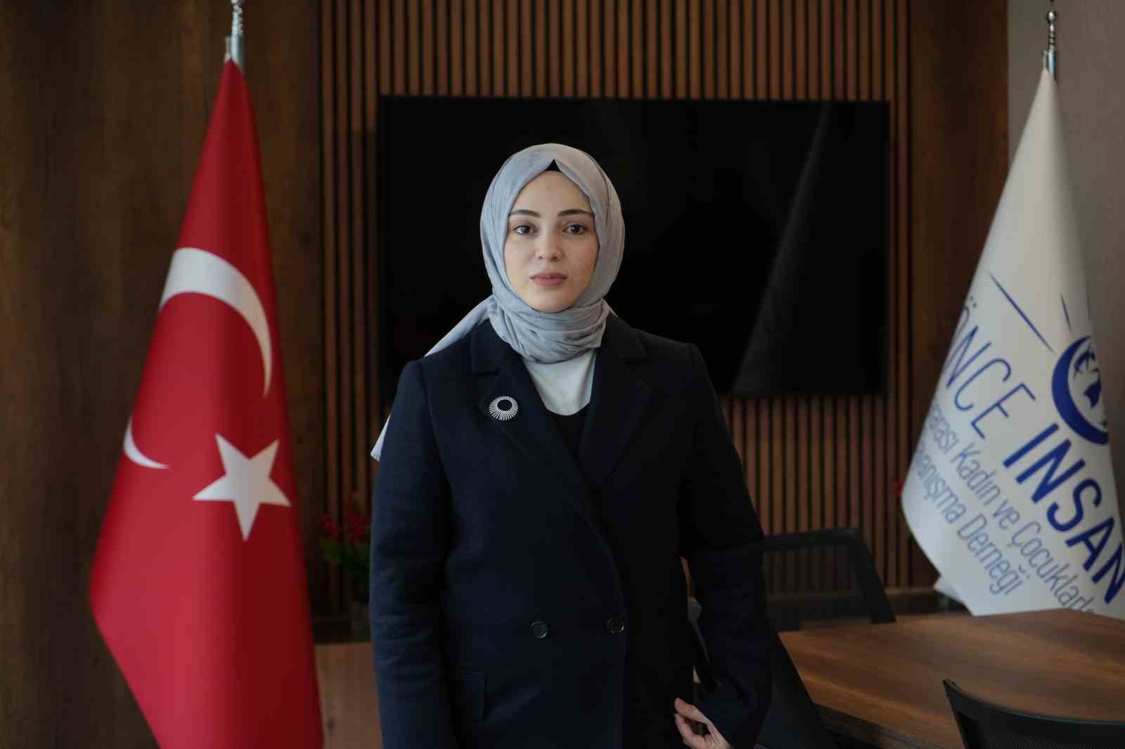 28 Şubat’ta gözaltına alınan Songür: "Bir çocuğumu, ülkemdeki hayatımı kaybettim"
28 Şubat’ta gözaltına alınan Songür: "Bir çocuğumu, ülkemdeki hayatımı kaybettim"