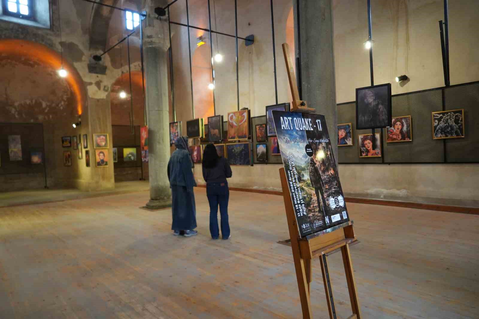 28 ülkeden 78 sanatçının eseri Niğde’de sanatseverlerle buluştu
