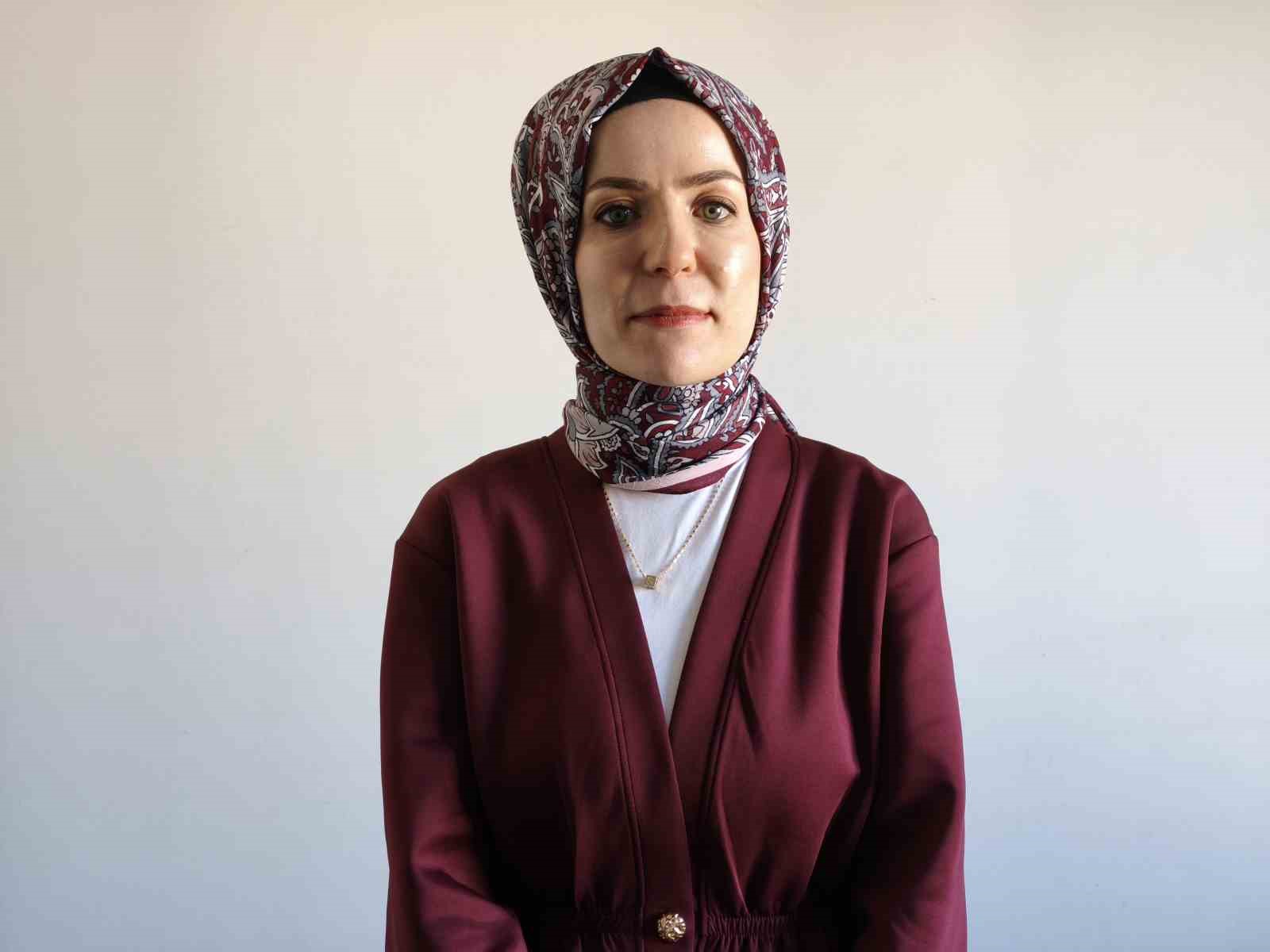 3 buçuk yaşında piyano çalmaya başladı, 8 yaşında satrançta 3 şampiyonluk yaşadı
