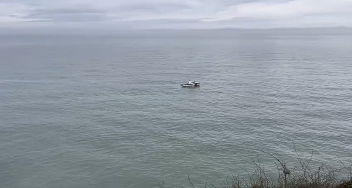 3 gündür kayıp olan kadının eşyaları deniz kenarında bulundu
