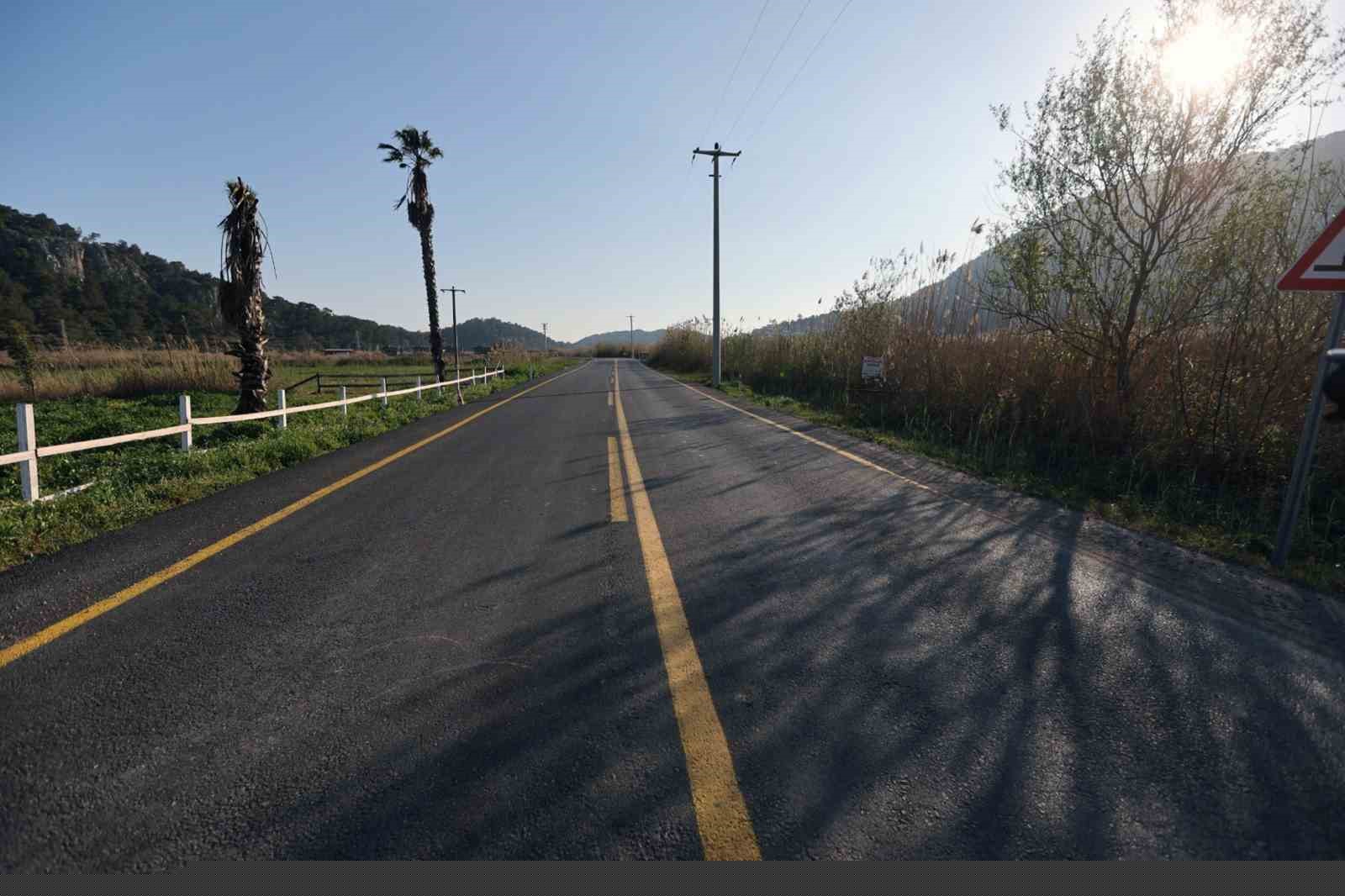 3 ilçedeki 545 milyon TL’lik yol yatırımı devam ediyor
