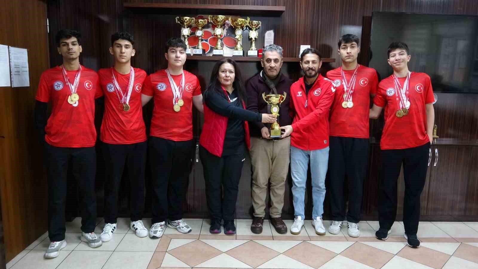 3 yıllık emek Türkiye şampiyonluğu getirdi
