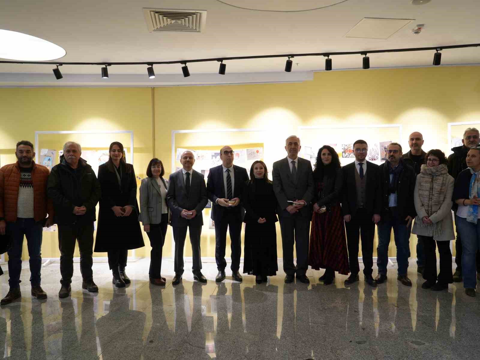 30 ülkeden 350 sanatçı posta sanatıyla "asrın felaketi"ni anlattı
