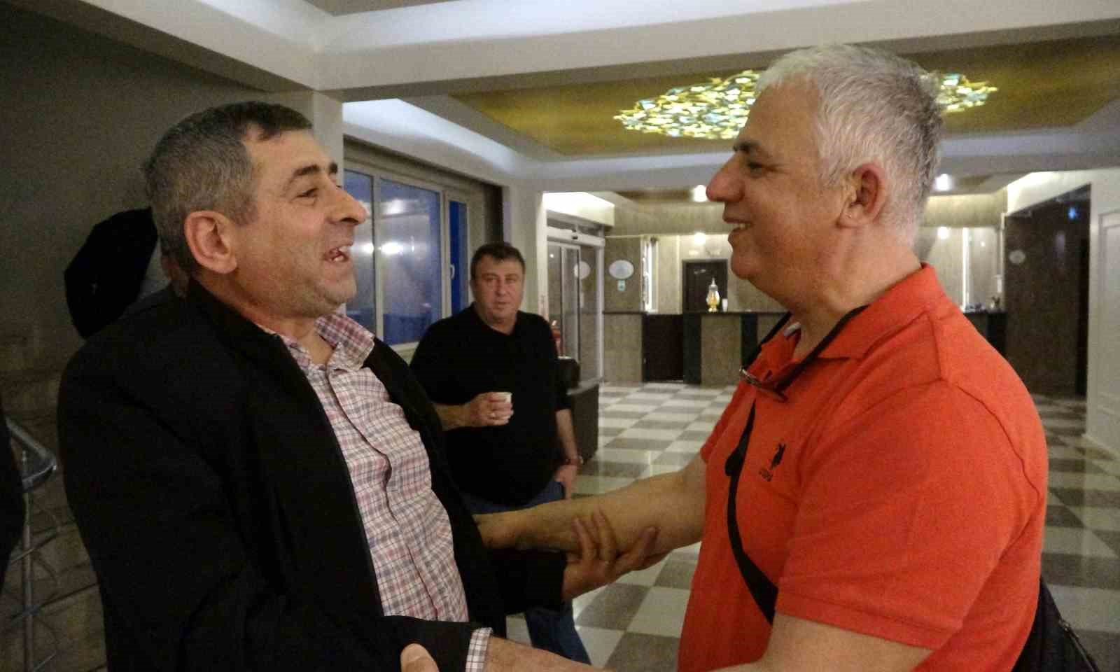 36 yıllık asker arkadaşlığı Kütahya’da yeniden canlandı
