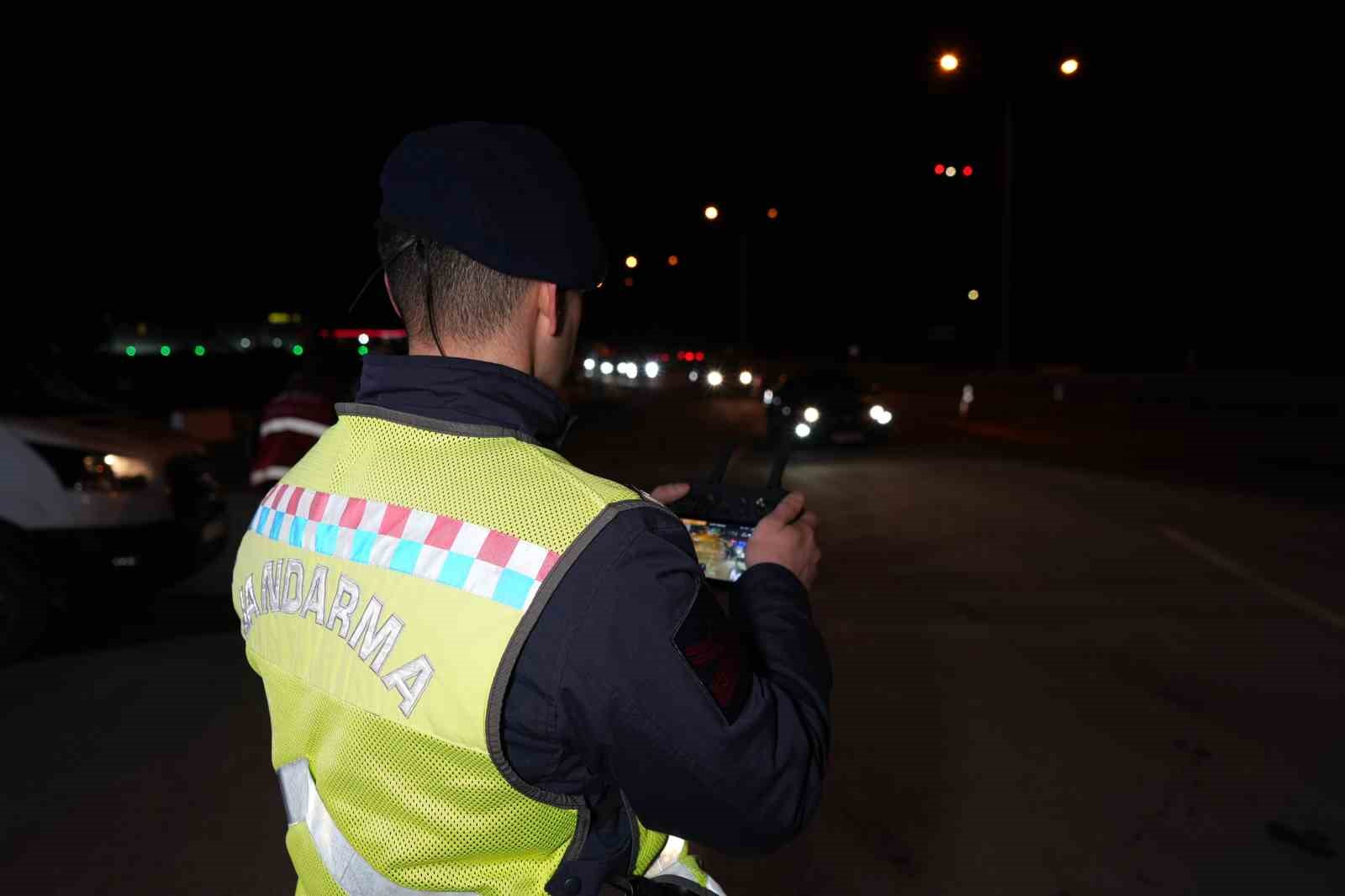 43 ilin geçiş güzergahında sıkı yılbaşı denetimi: Tedbirler üst seviyede
