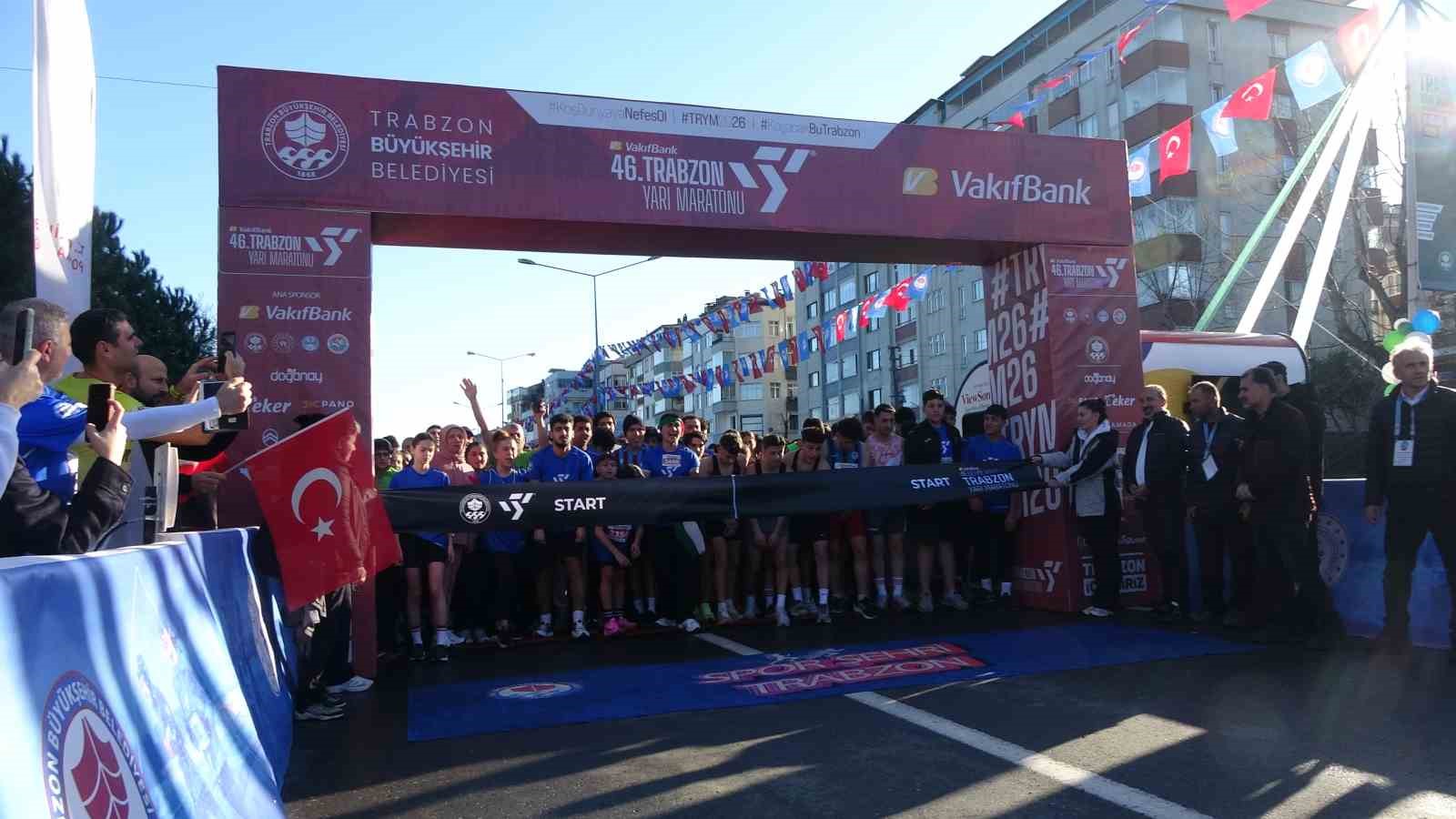 46. Uluslararası Trabzon Yarı Maratonu koşuldu
46. Uluslararası Trabzon Yarı Maratonu koşuldu
