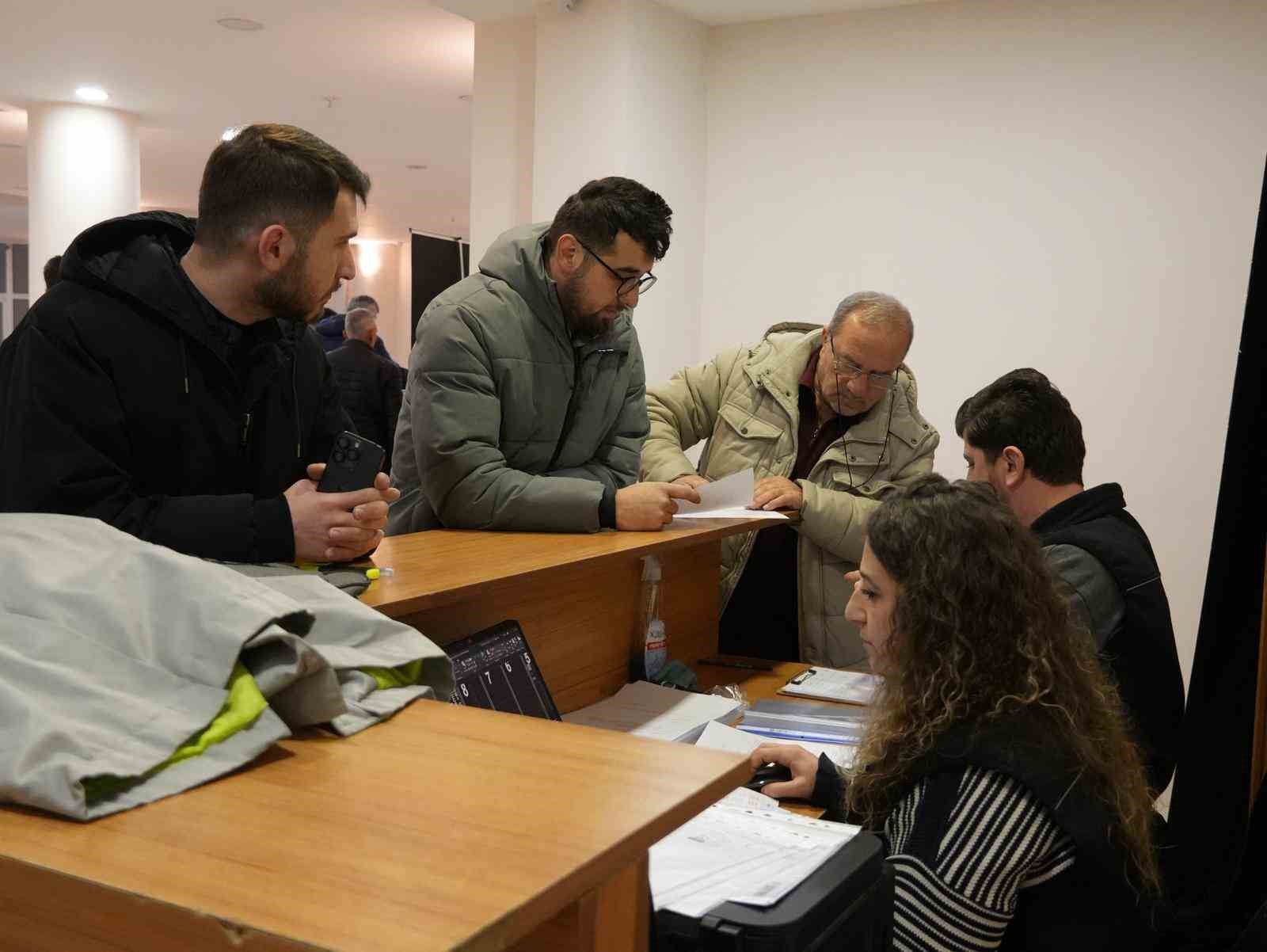 47 dükkan satışa sunuldu
