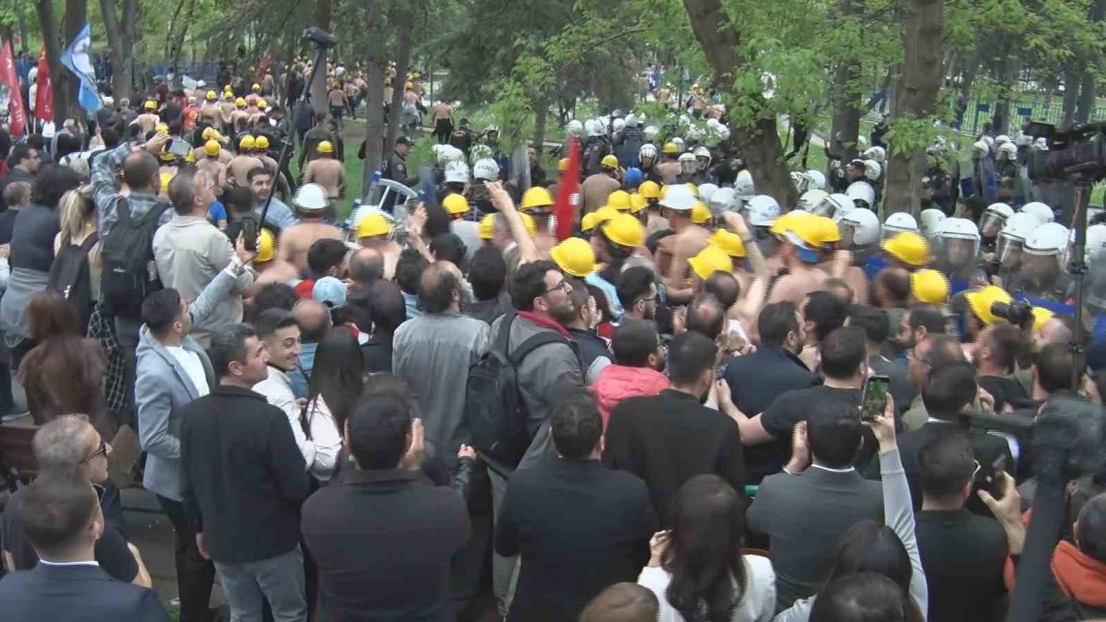 5 aydır maaş alamayan maden işçilerinin açlık grevi 8’inci gününde devam ediyor
