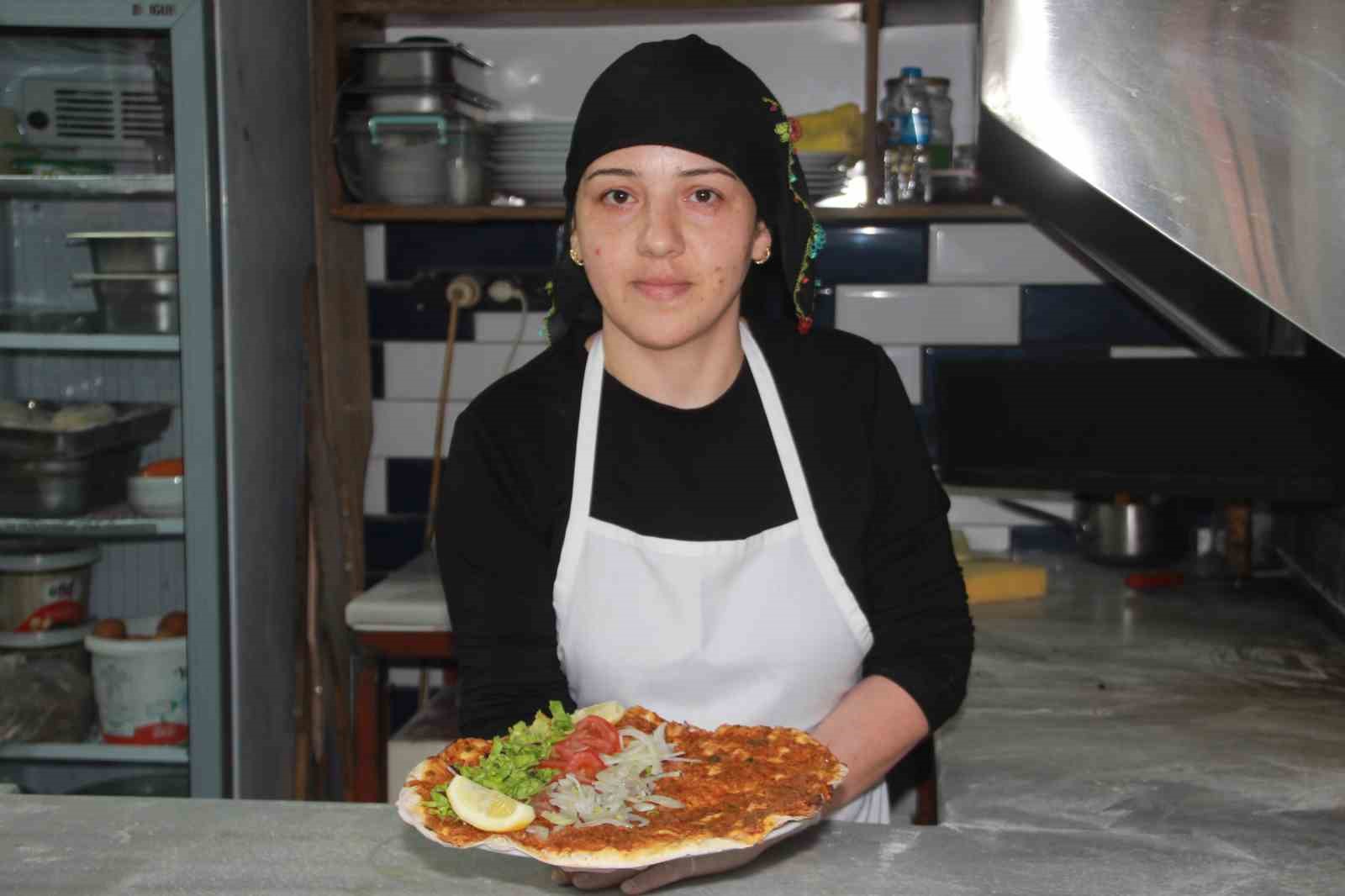 5 kadın, bir lokanta: Bu lokantanın tüm çalışanları kadın
