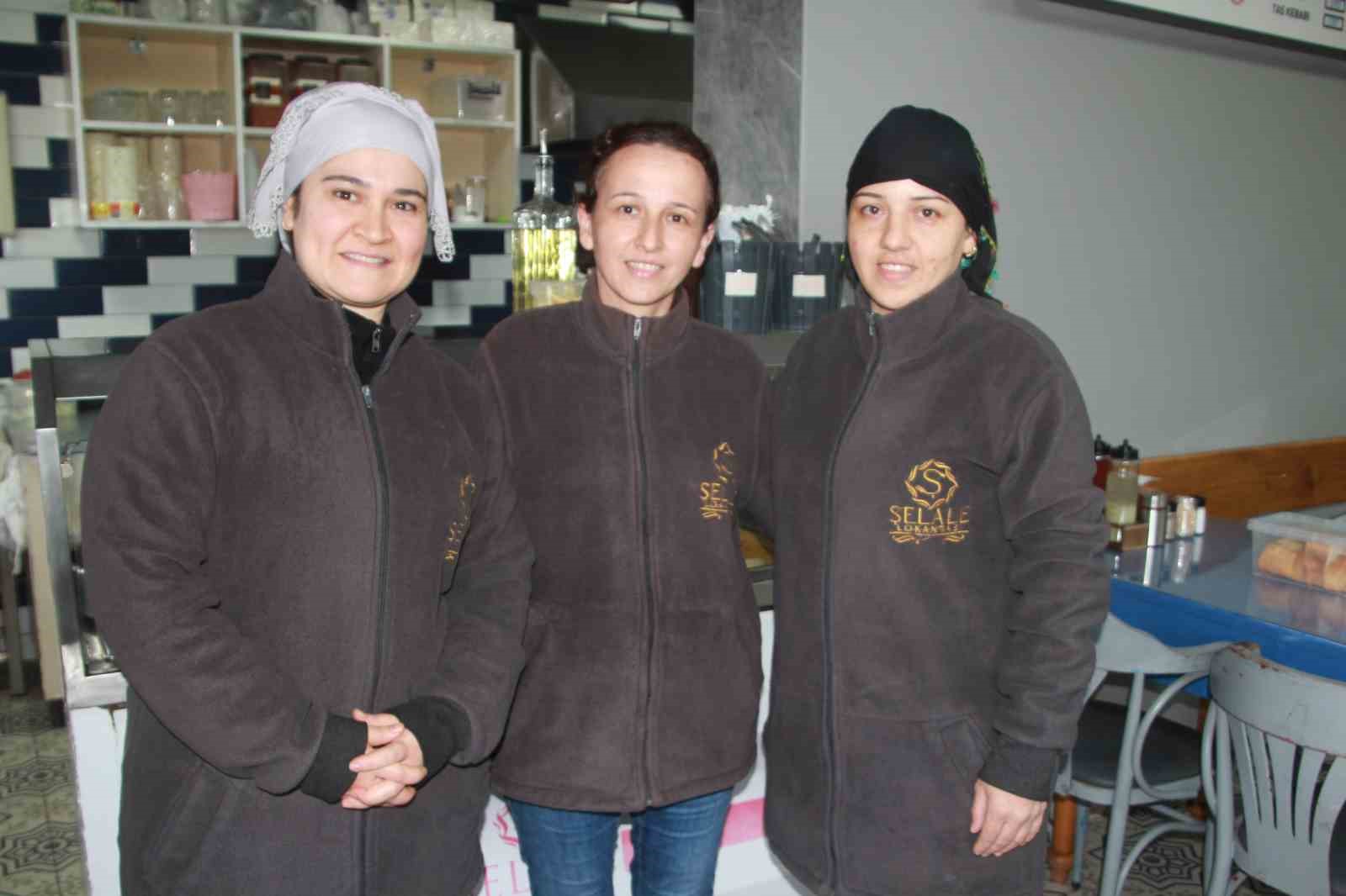 5 kadın, bir lokanta: Bu lokantanın tüm çalışanları kadın
