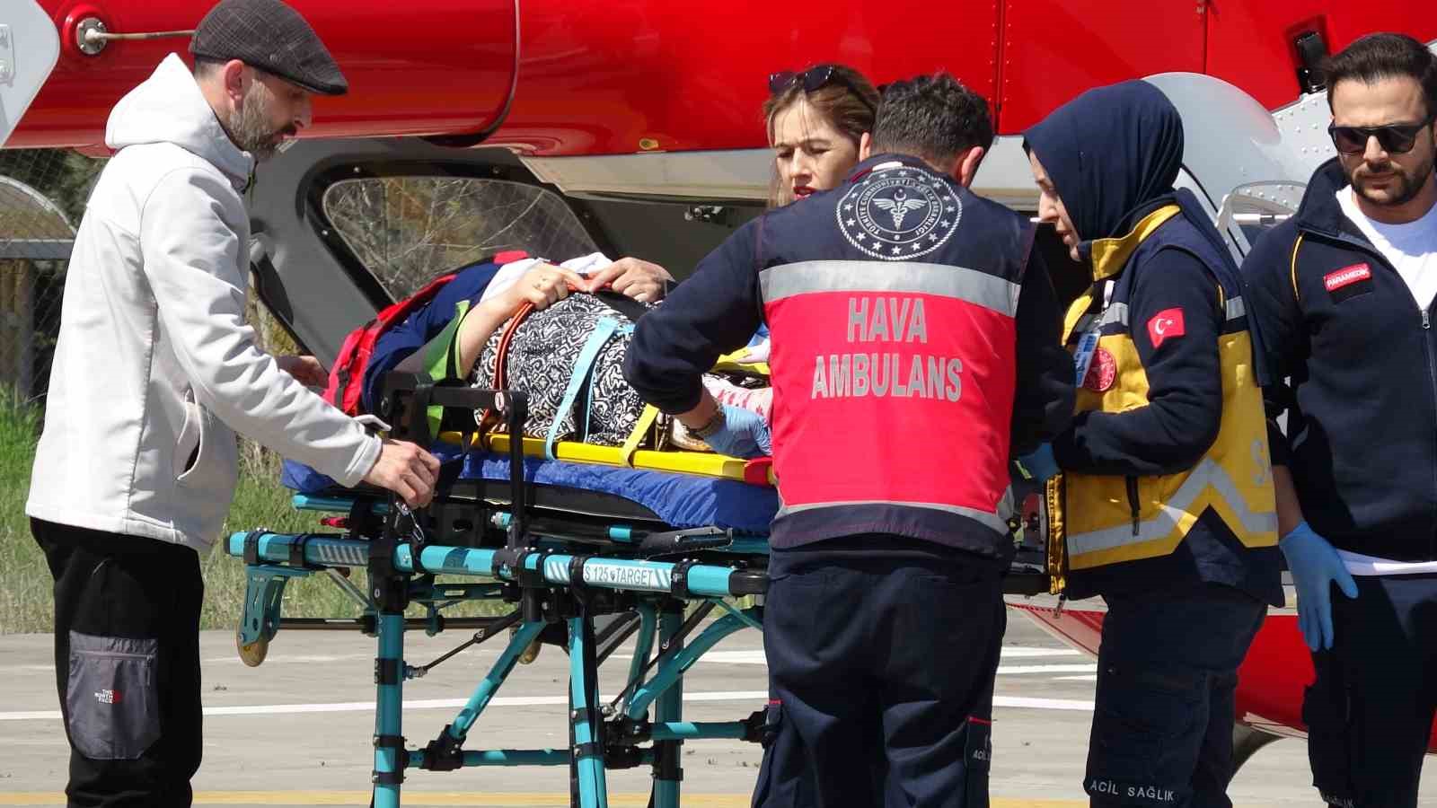 5 metre yükseklikten düşen kadının imdadına ambulans helikopter yetişti
