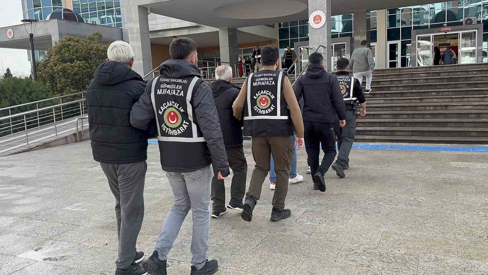 54 milyonluk zehir şebekesi adliyeye sevk edildi
