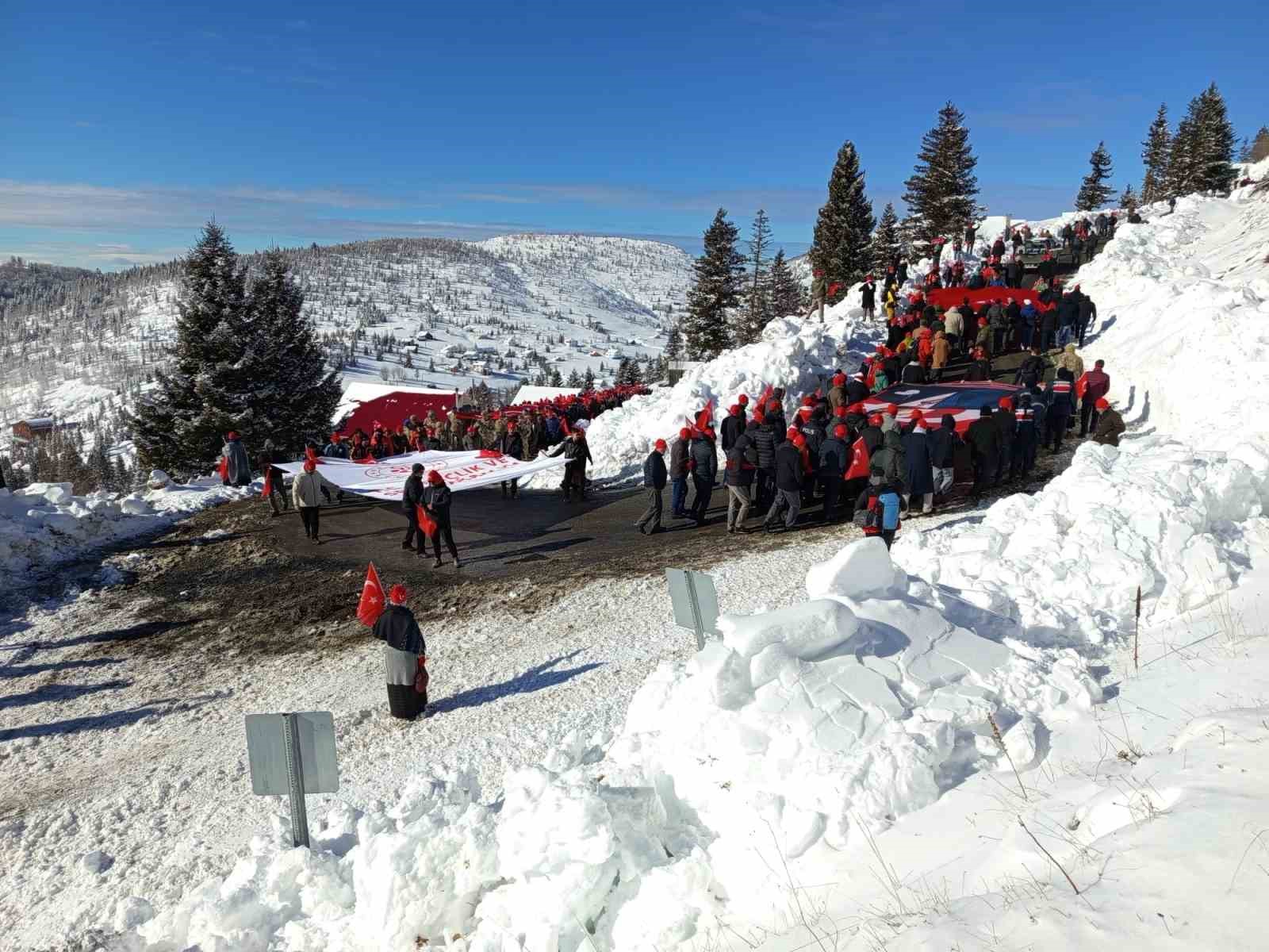 6. Geleneksel Sis Dağı Sarıkamış Şehitleri Anma Yürüyüşü
