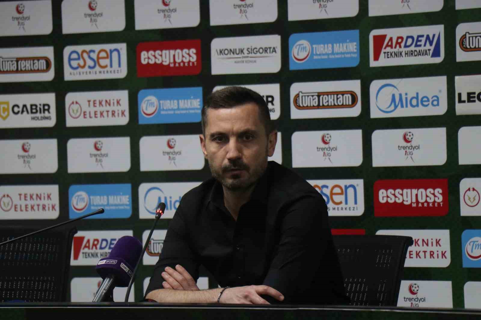 6 sezonda 16 teknik adam, 5 başkan: 15 senelik Sakaryaspor serüveni
