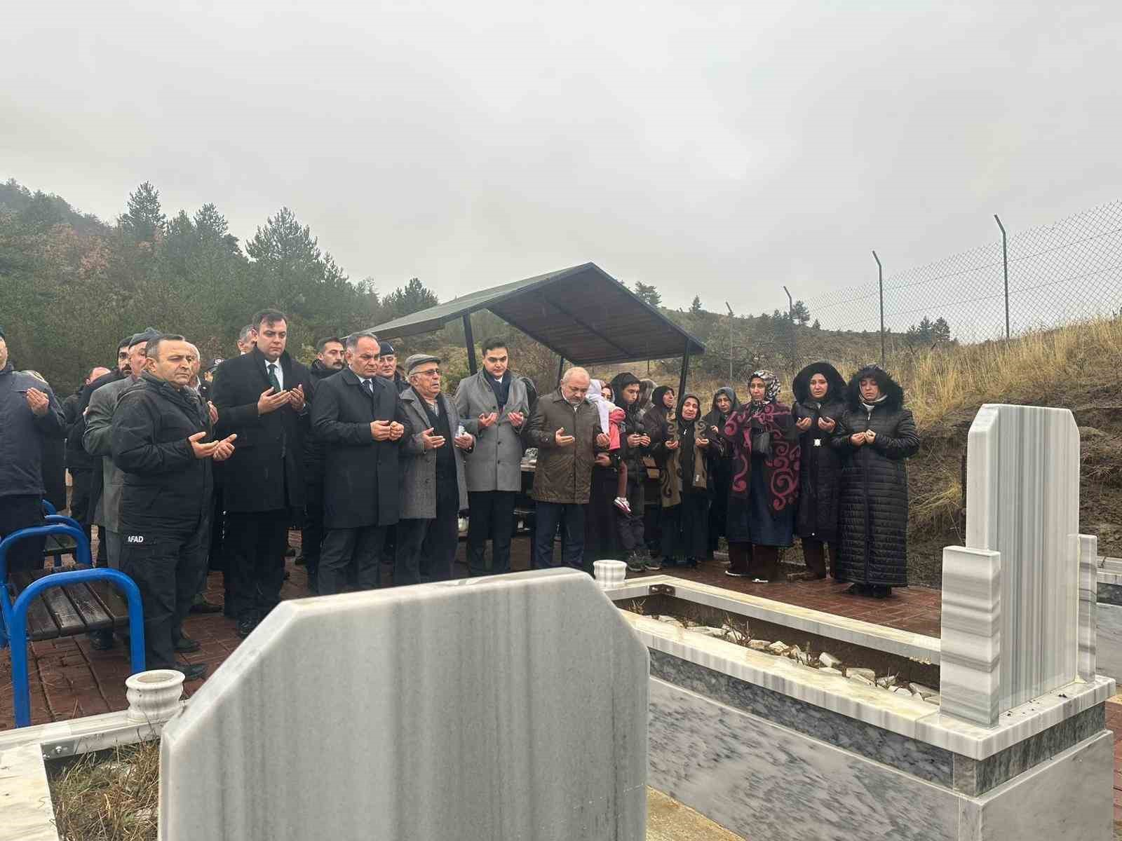 6 Şubat depremlerinde hayatını kaybeden vatandaşlar Çankırı’da anıldı
