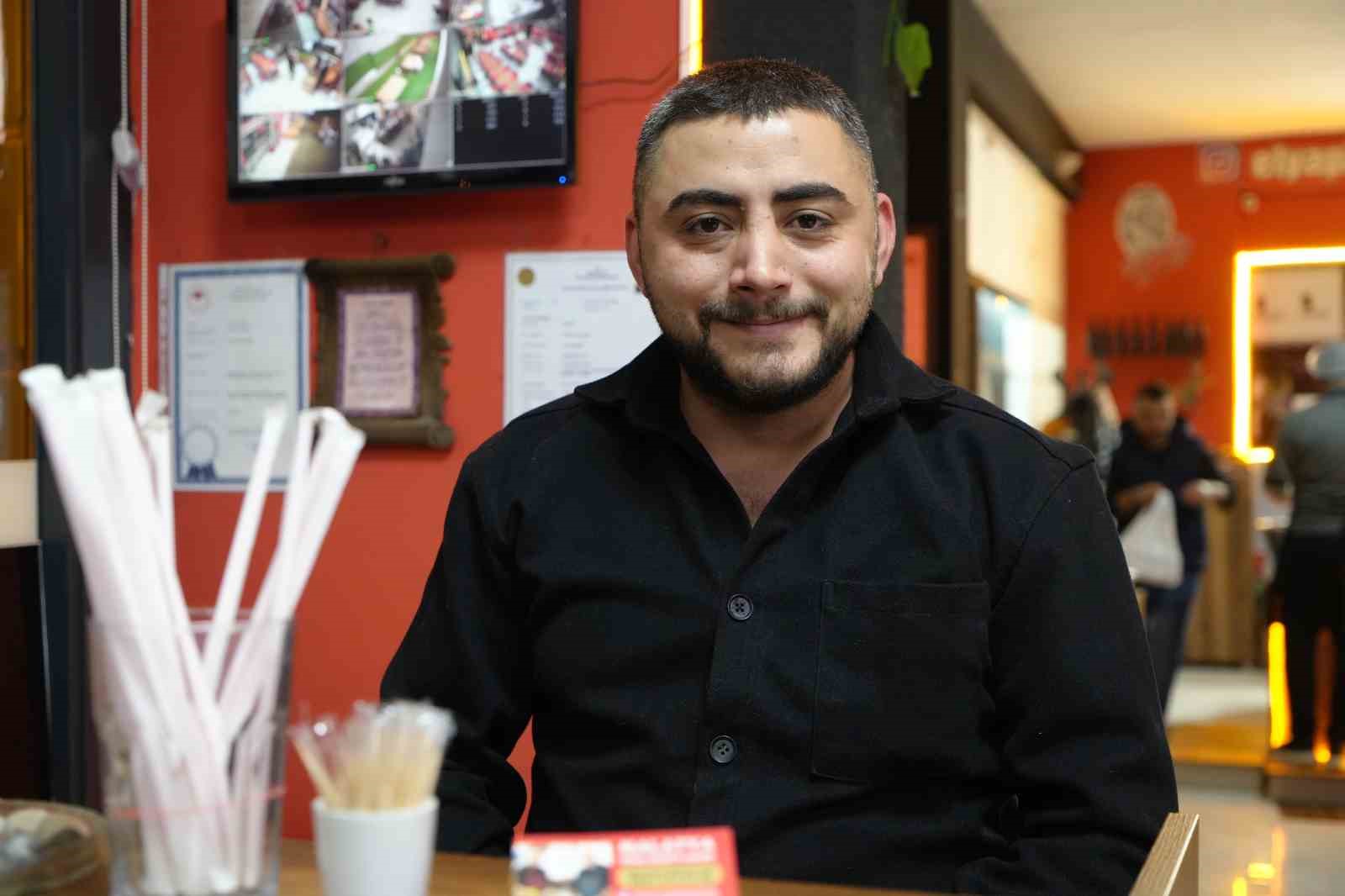 6 Şubat depremlerinde hayatları değişti: 15 saniye farkla kurtulan çiğköfteci kardeşlerin umut dolu yaşamı
