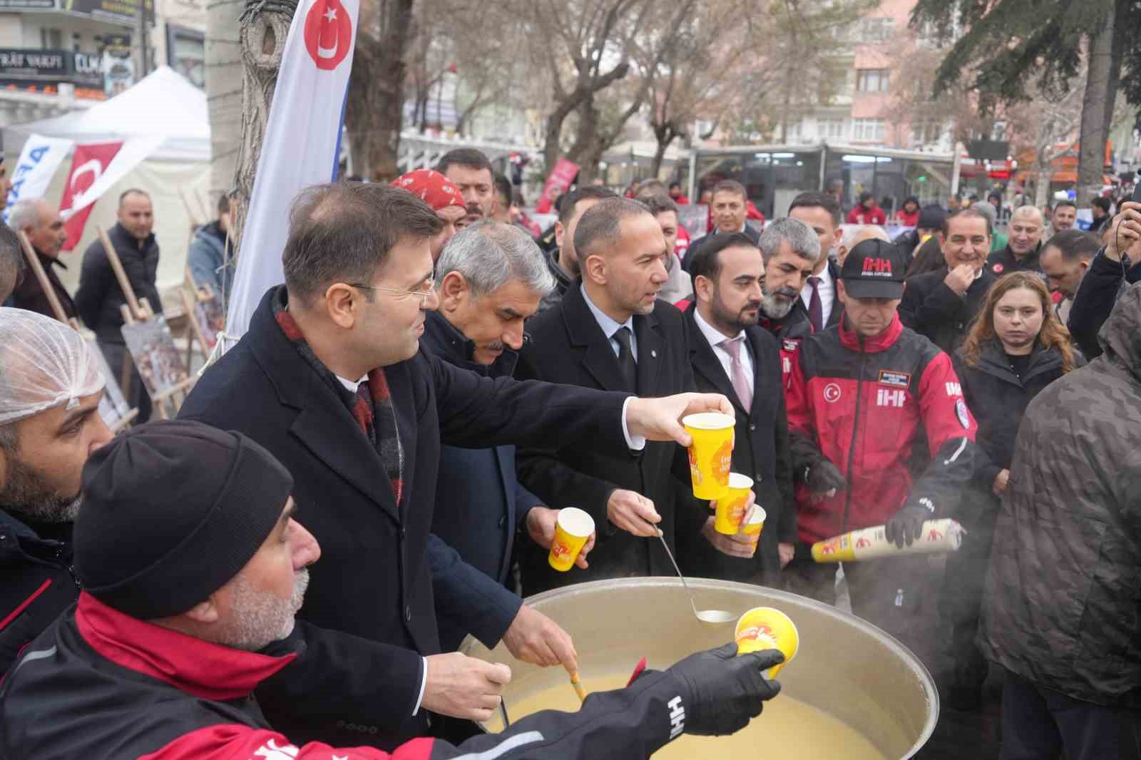 6 Şubat Niğde’de fotoğraf sergisiyle anıldı
