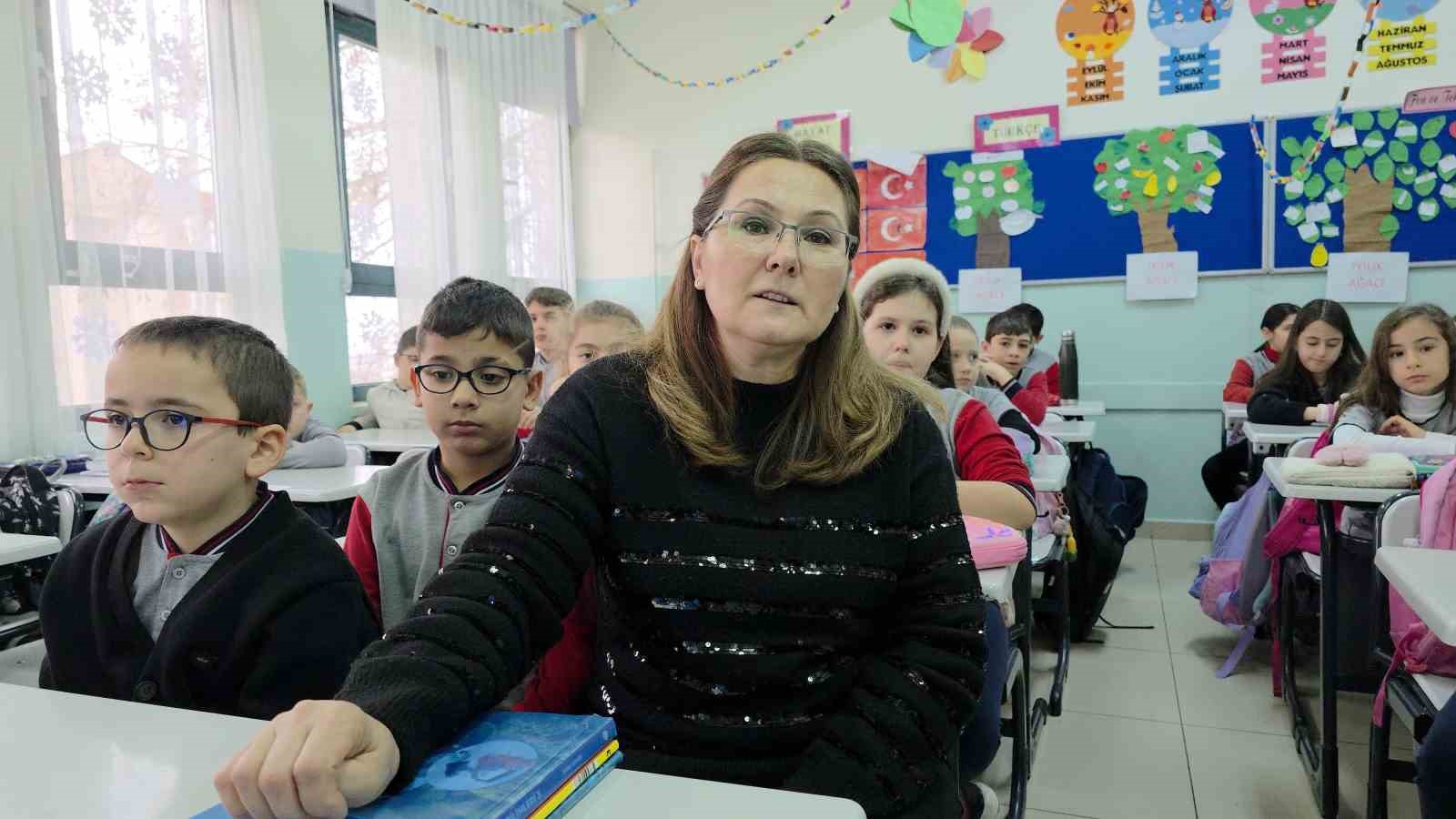 6 Şubat’ı anlatan Gülcan öğretmen: "65 saniyede hayatımız yıkıldı"
