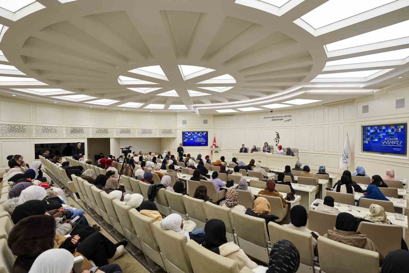 60 ülkeden 120 kültür elçisi Gaziantep’i keşfe geldi
