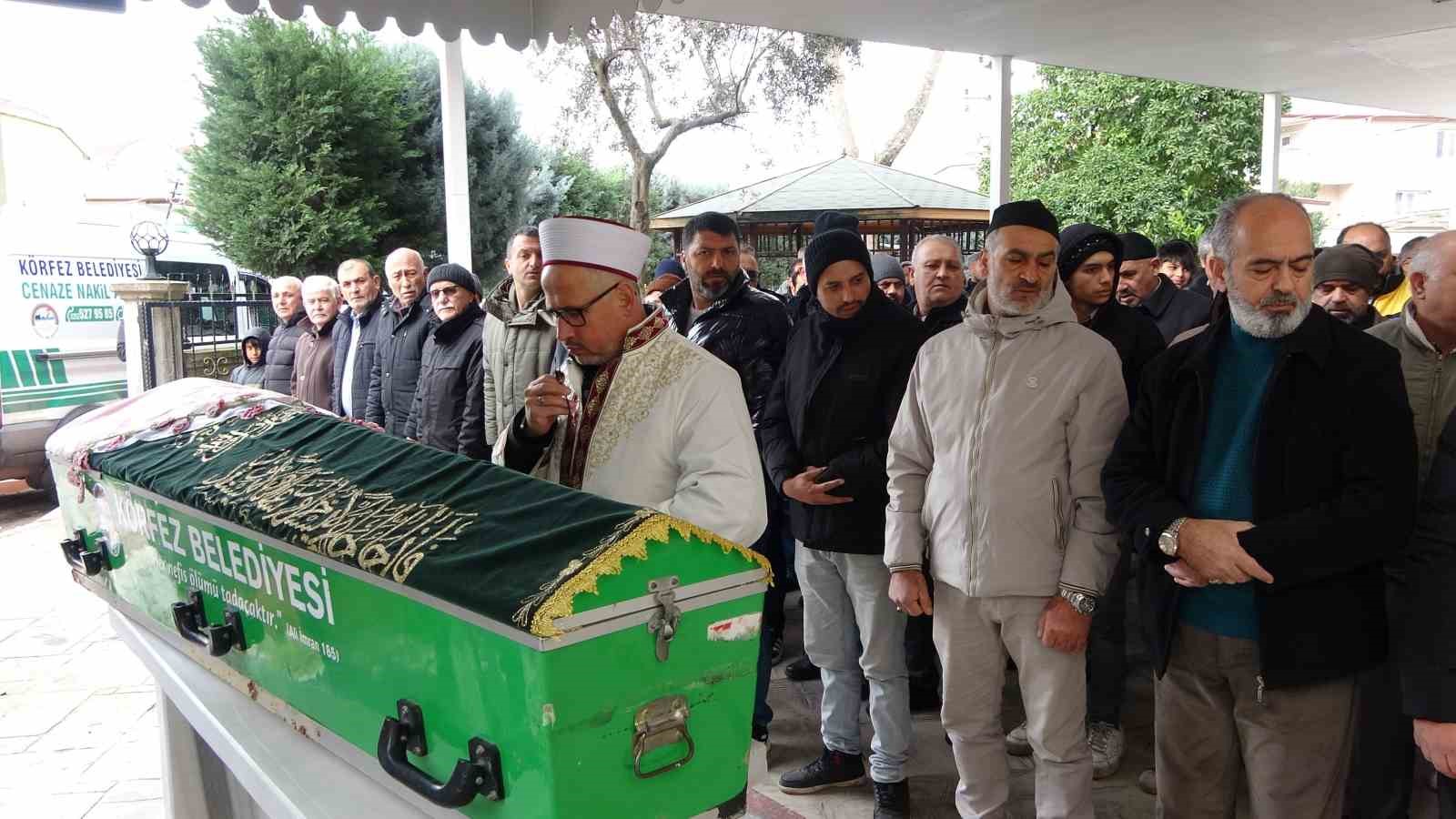 6.5 aydır teşhis konulamayan genç kızın ailesi cenazesini aldı
