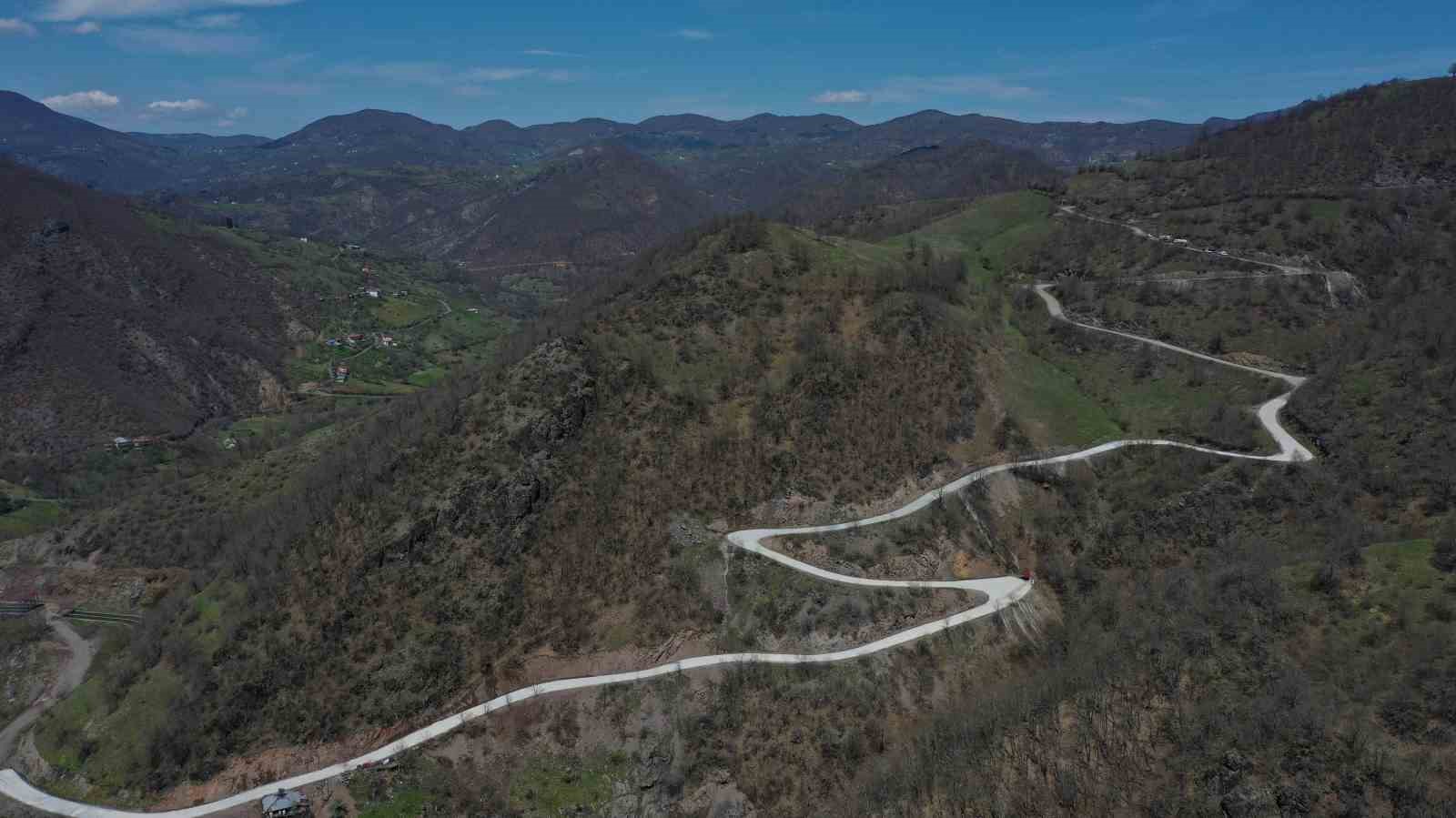 7 mahalleye hitap eden yol konfora kavuştu
