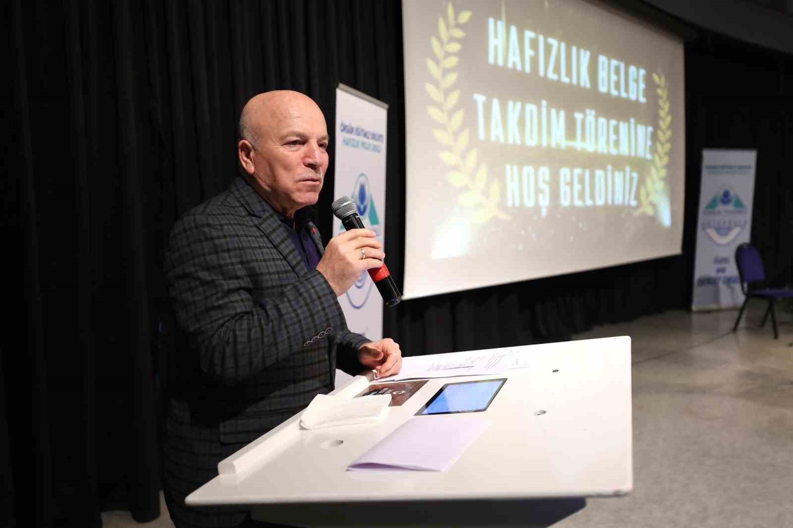 71 öğrencinin hafızlık gururu taçlandırıldı
