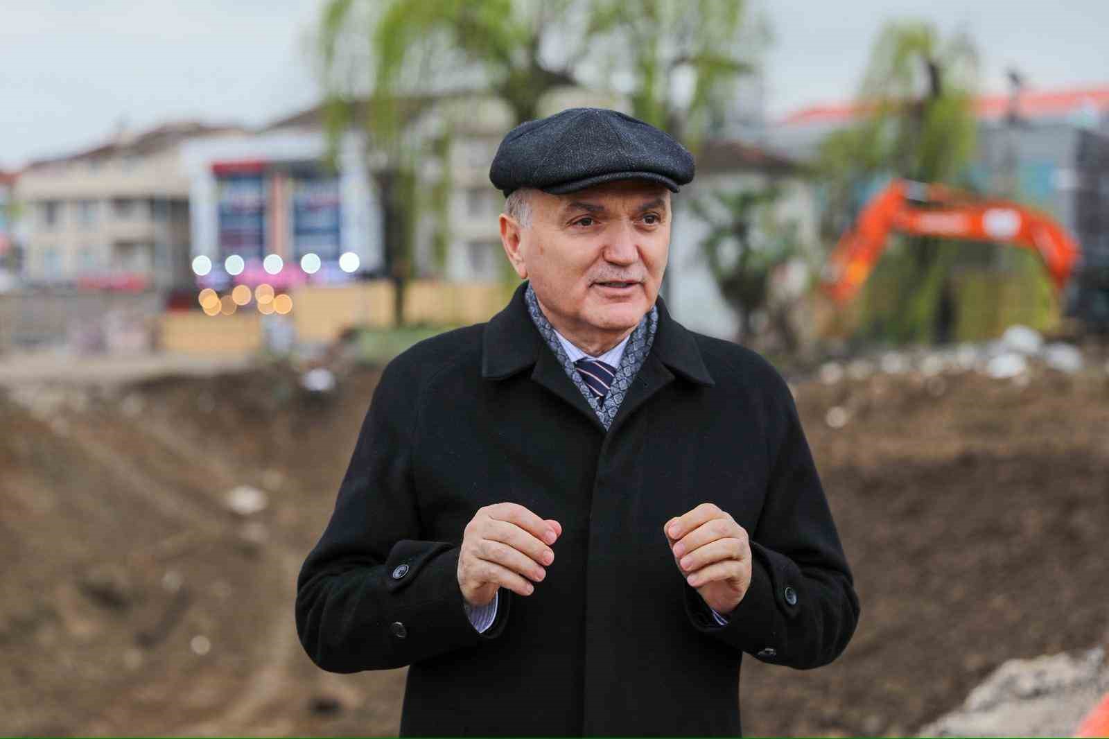 81 ilden gelen taşlarla yükselecek
