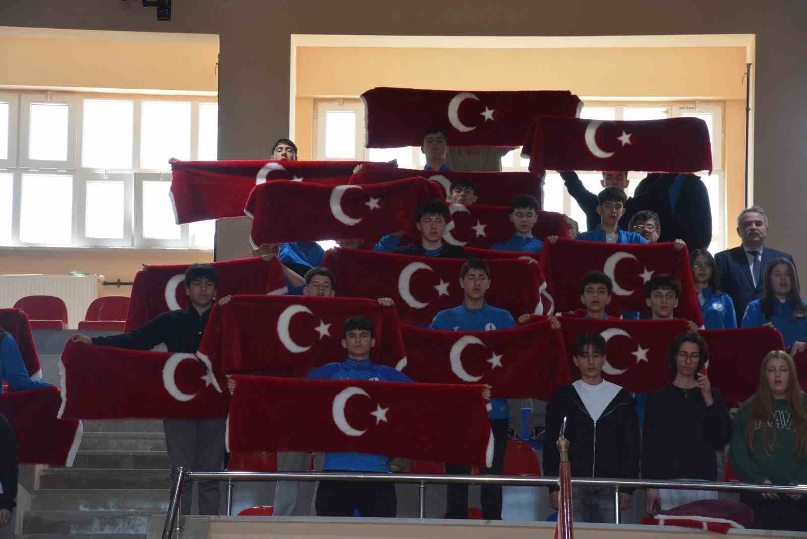 A Milli Kadın Futbol Takımı, Sinop’ta öğrencilerle buluştu
