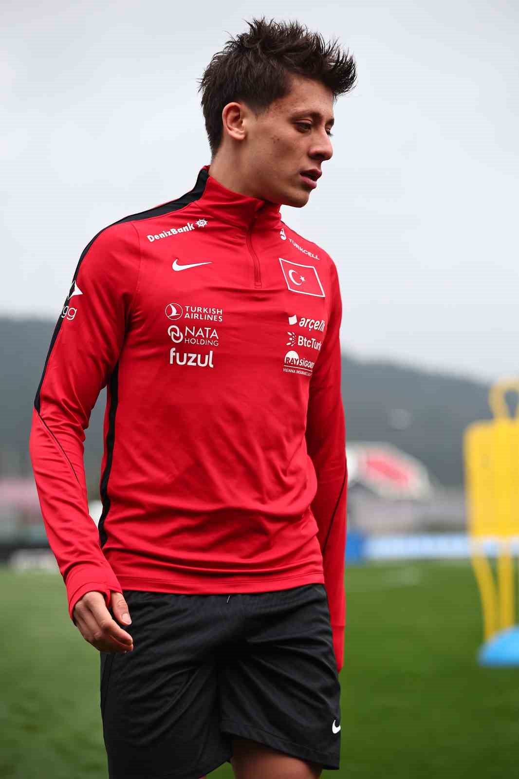 A Milli Takım, Romanya maçı hazırlıklarını sürdürdü
