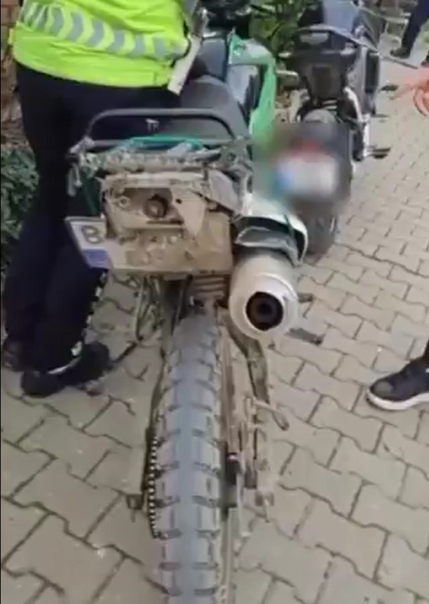 Abartı egzoz ve ses sitemi ile gürültü yapan 90 sürücüye ceza
