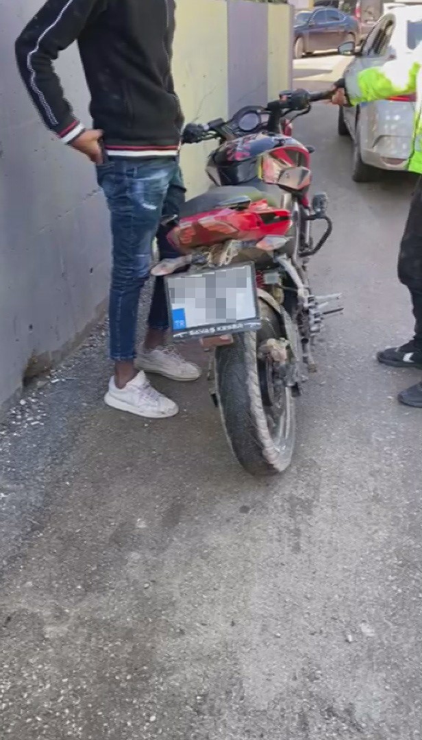 Abartı egzoz zevki 26 bin TL’ye patladı
