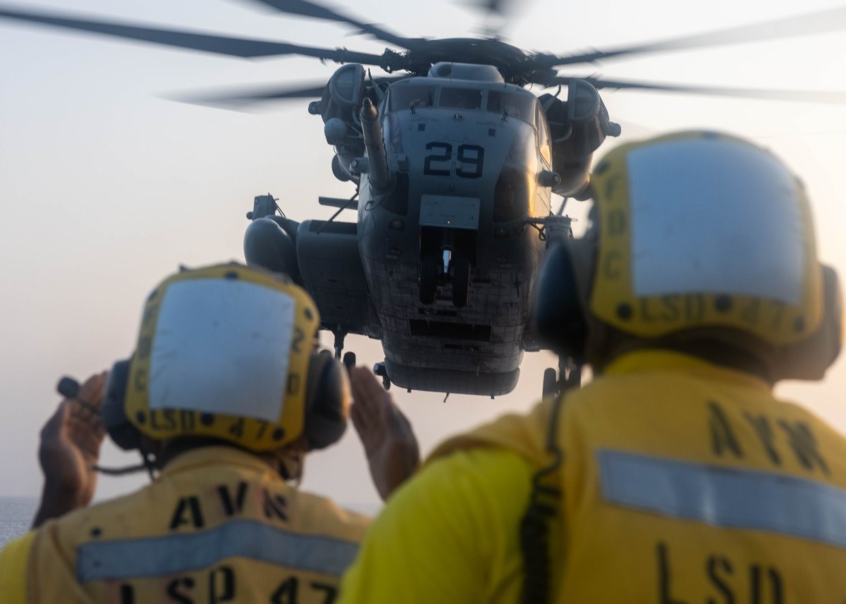 ABD: "Abluka, İran’ın deniz yoluyla gerçekleştirdiği tüm ticareti tamamen durdurmuş durumda"
