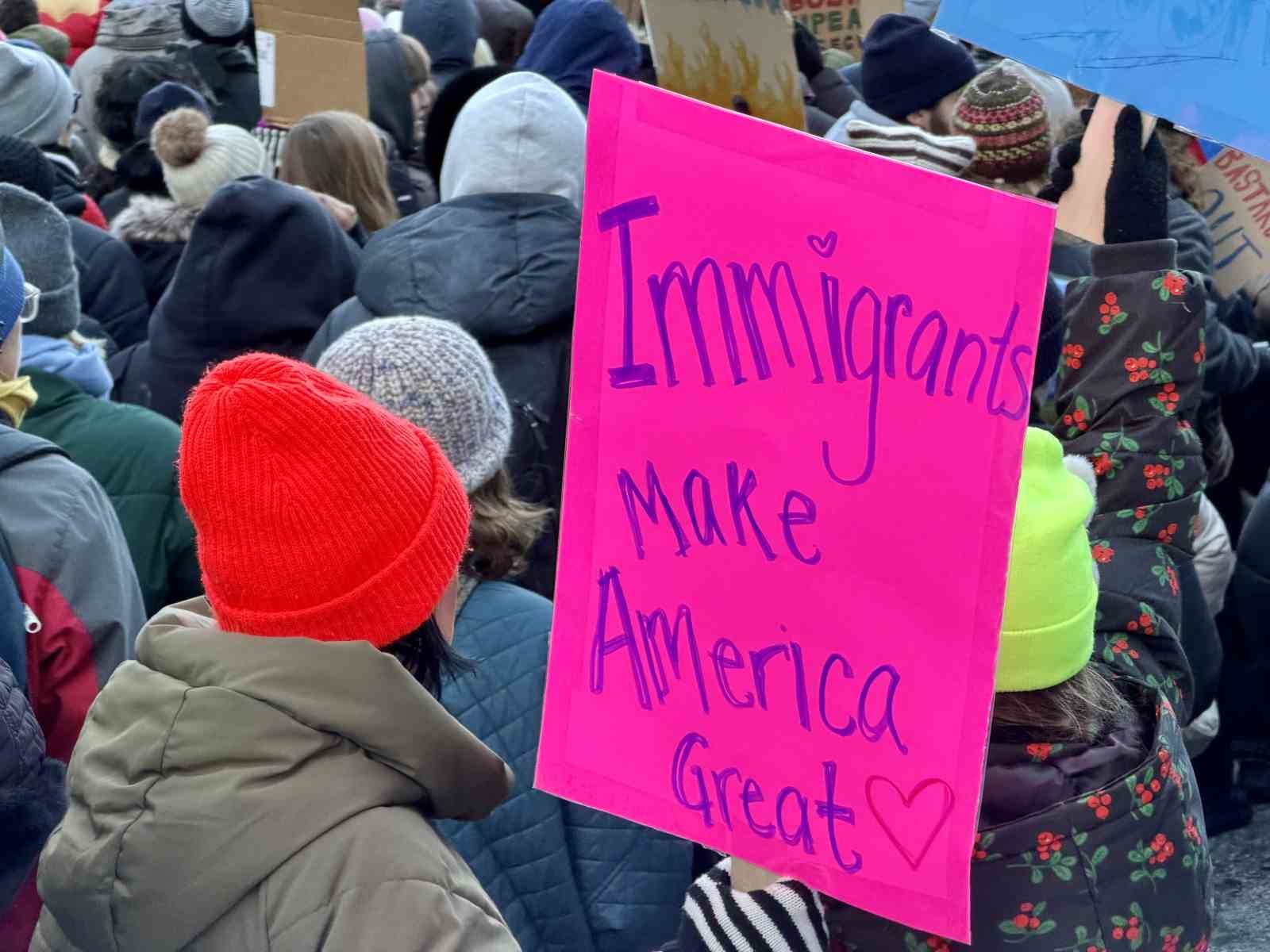ABD genelinde Trump yönetimine karşı "ulusal kapanma" protestoları
ABD genelinde Trump yönetimine karşı "ulusal kapanma" protestoları