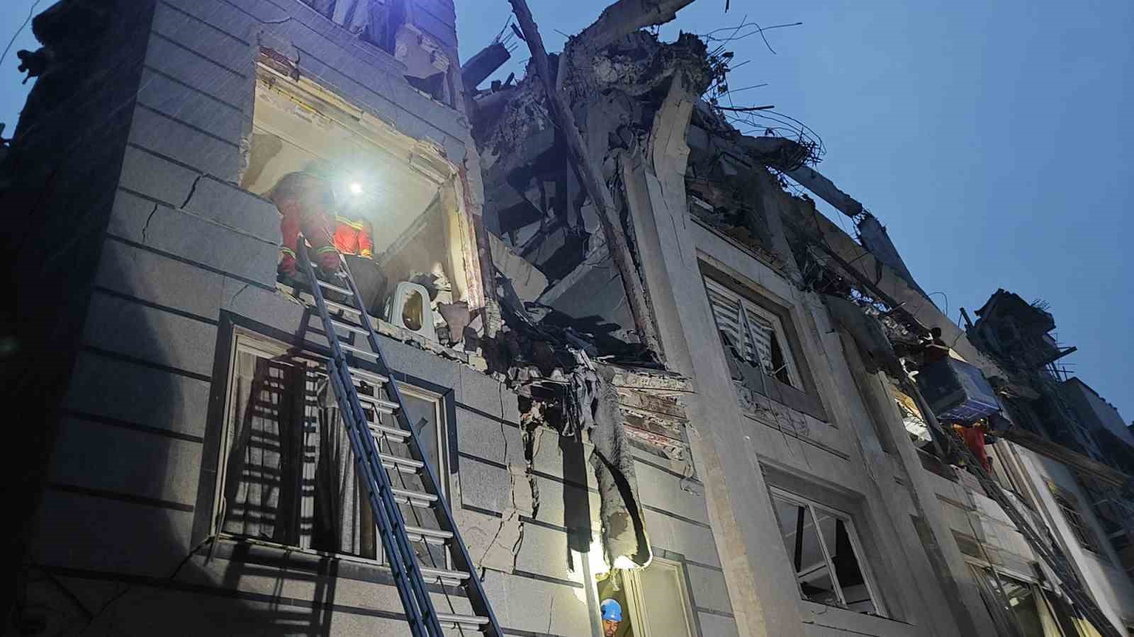 ABD ve İsrail’in İran’a yönelik son saldırılarında en az 6 kişi hayatını kaybetti
