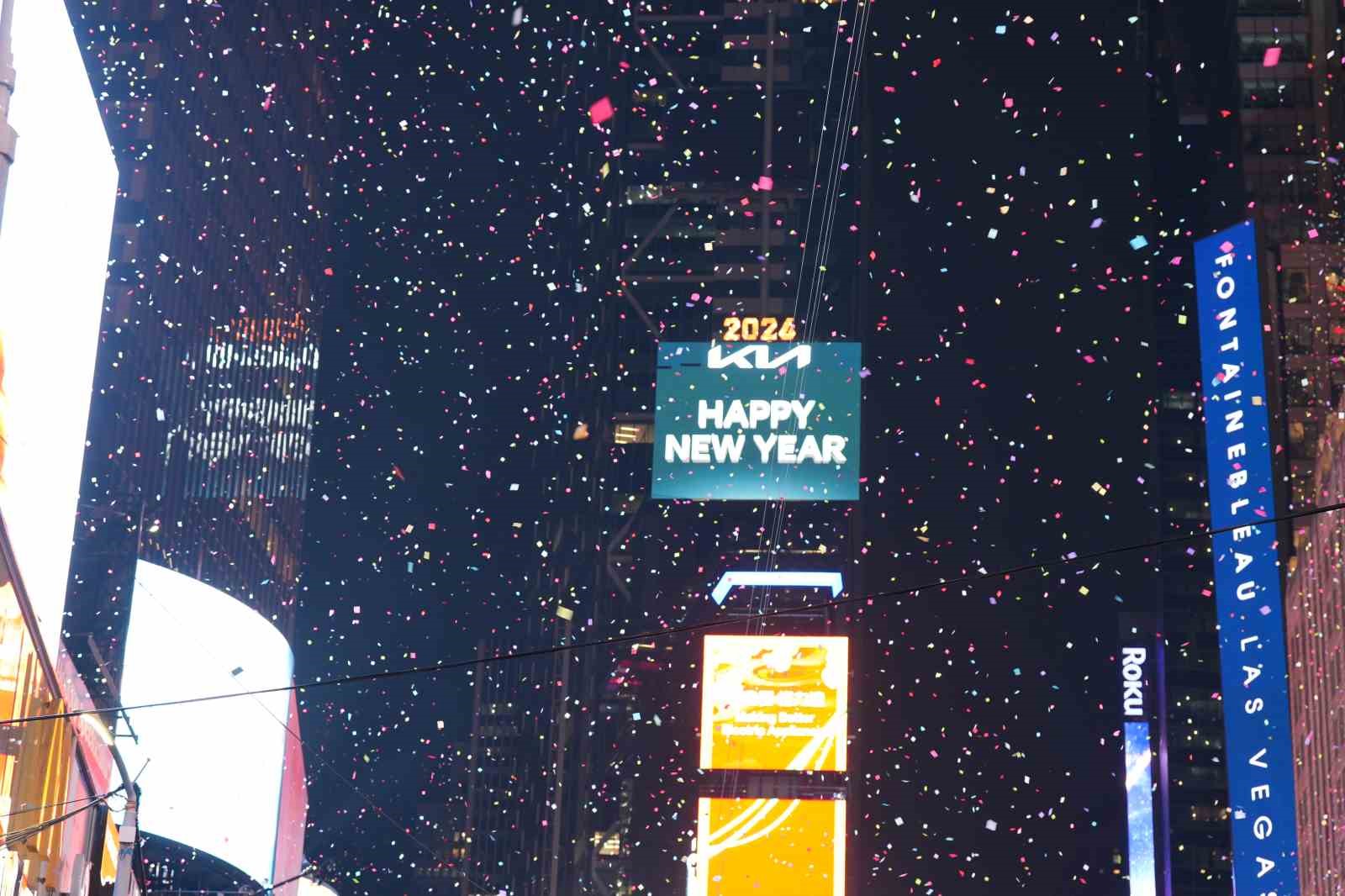 ABD’de yeni yıl yoğun güvenlik önlemleri altında coşkuyla kutlandı
