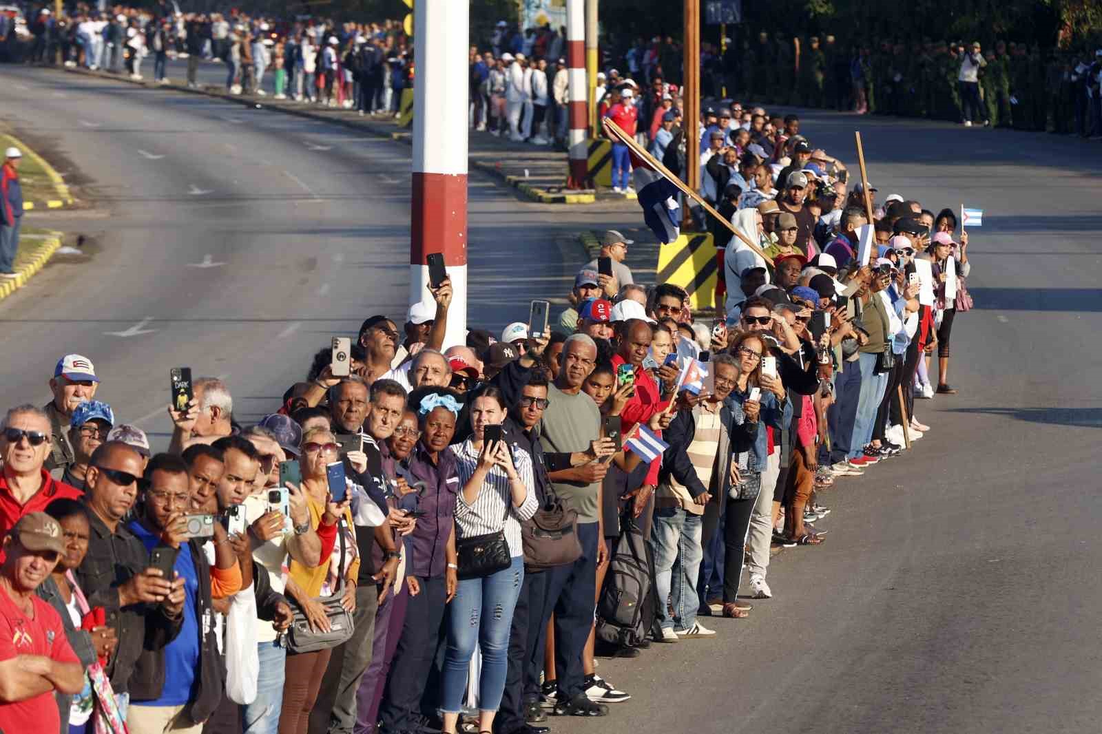 ABD’nin Venezuela saldırısında ölen 32 Kübalı asker ülkelerine getirildi
