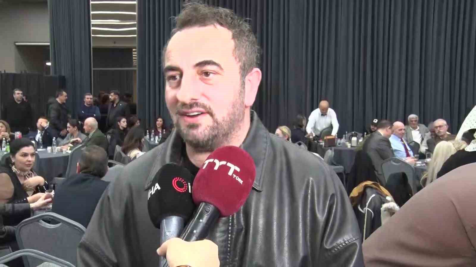 Abdullah Çatlı’nın hayatını anlatan ‘Çatlı’ filminin galası gerçekleştirildi
Abdullah Çatlı’nın hayatını anlatan ‘Çatlı’ filminin galası gerçekleştirildi