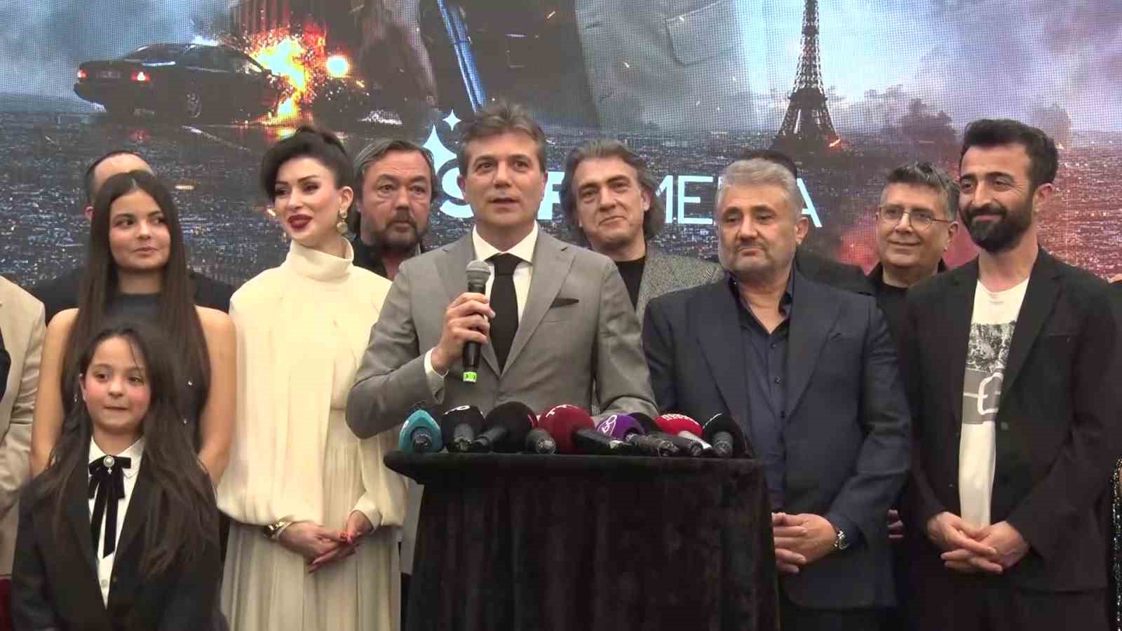 Abdullah Çatlı’nın hayatını anlatan ‘Çatlı’ filminin galası gerçekleştirildi
Abdullah Çatlı’nın hayatını anlatan ‘Çatlı’ filminin galası gerçekleştirildi