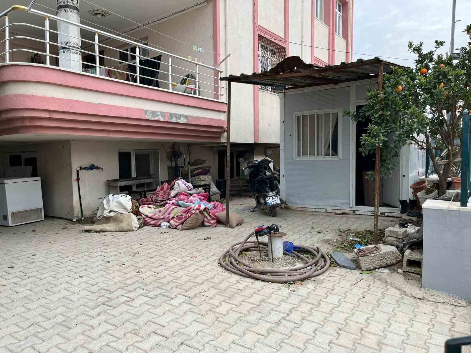 Ablası tarafından silahla vurulan 17 yaşındaki Eylül kurtarılamadı
