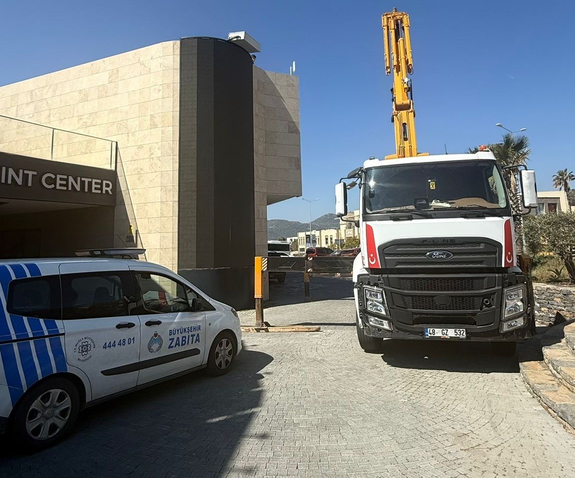 Açık hava reklamlarına sıkı denetim
