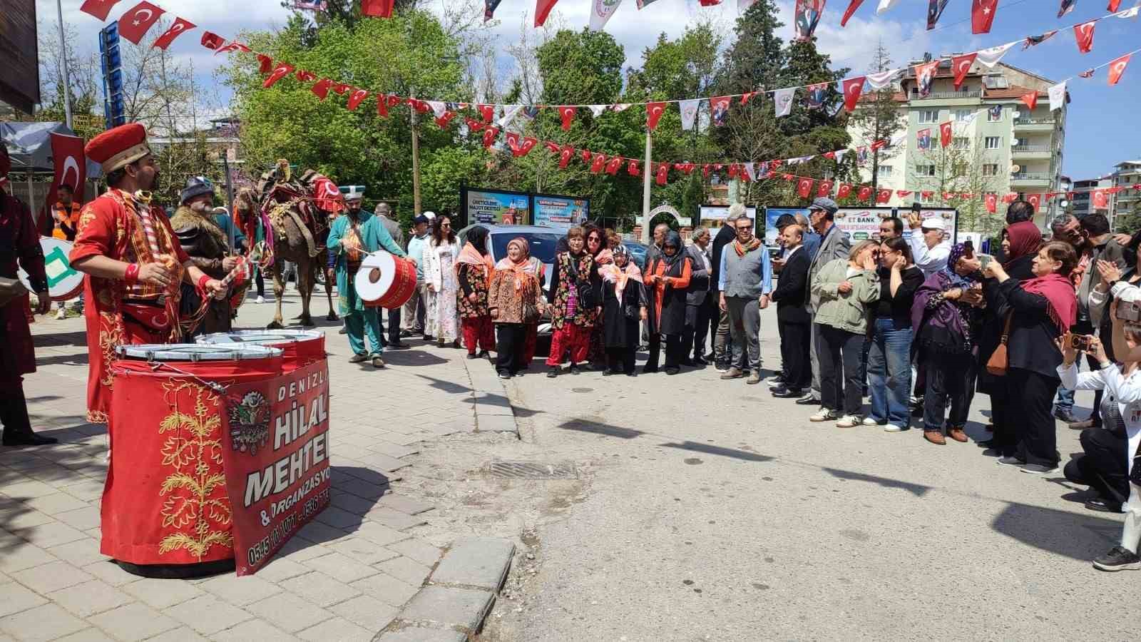 Acıpayam’da binlerce kişi anma programında buluştu
