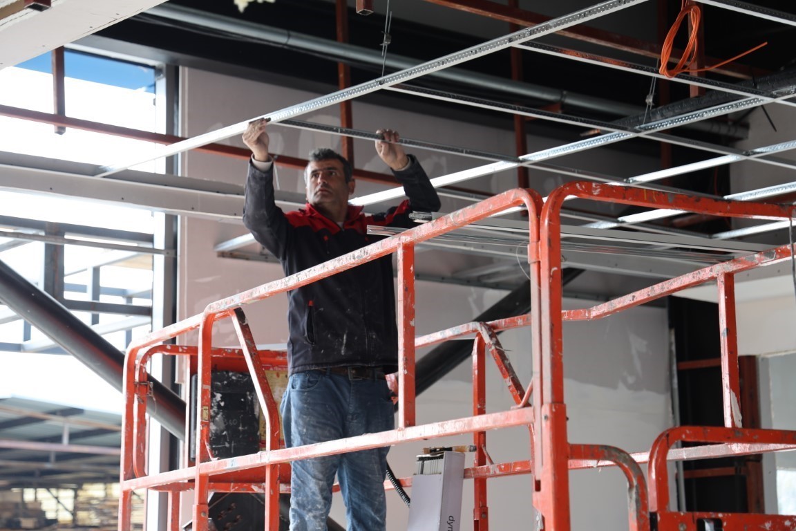 Acısu Spor Kompleksi mayıs ayında hizmete girecek
