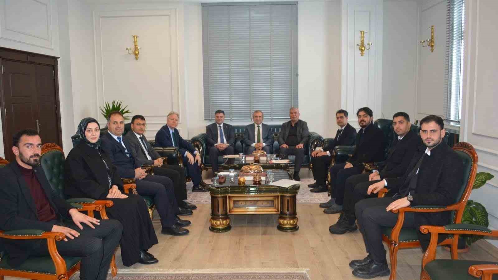 Adaklı’da eğitim çalışmaları ele alındı
