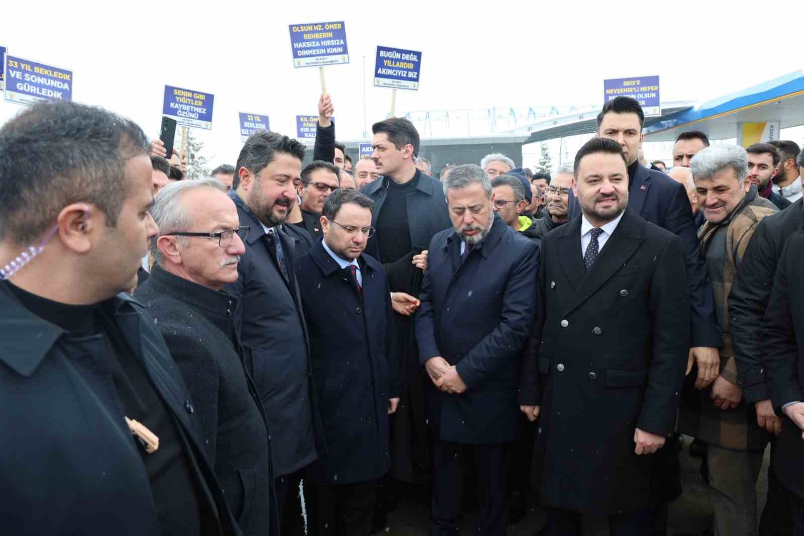 Adalet Bakanı Akın Gürlek, memleketi Nevşehir’de davul zurnayla karşılandı
