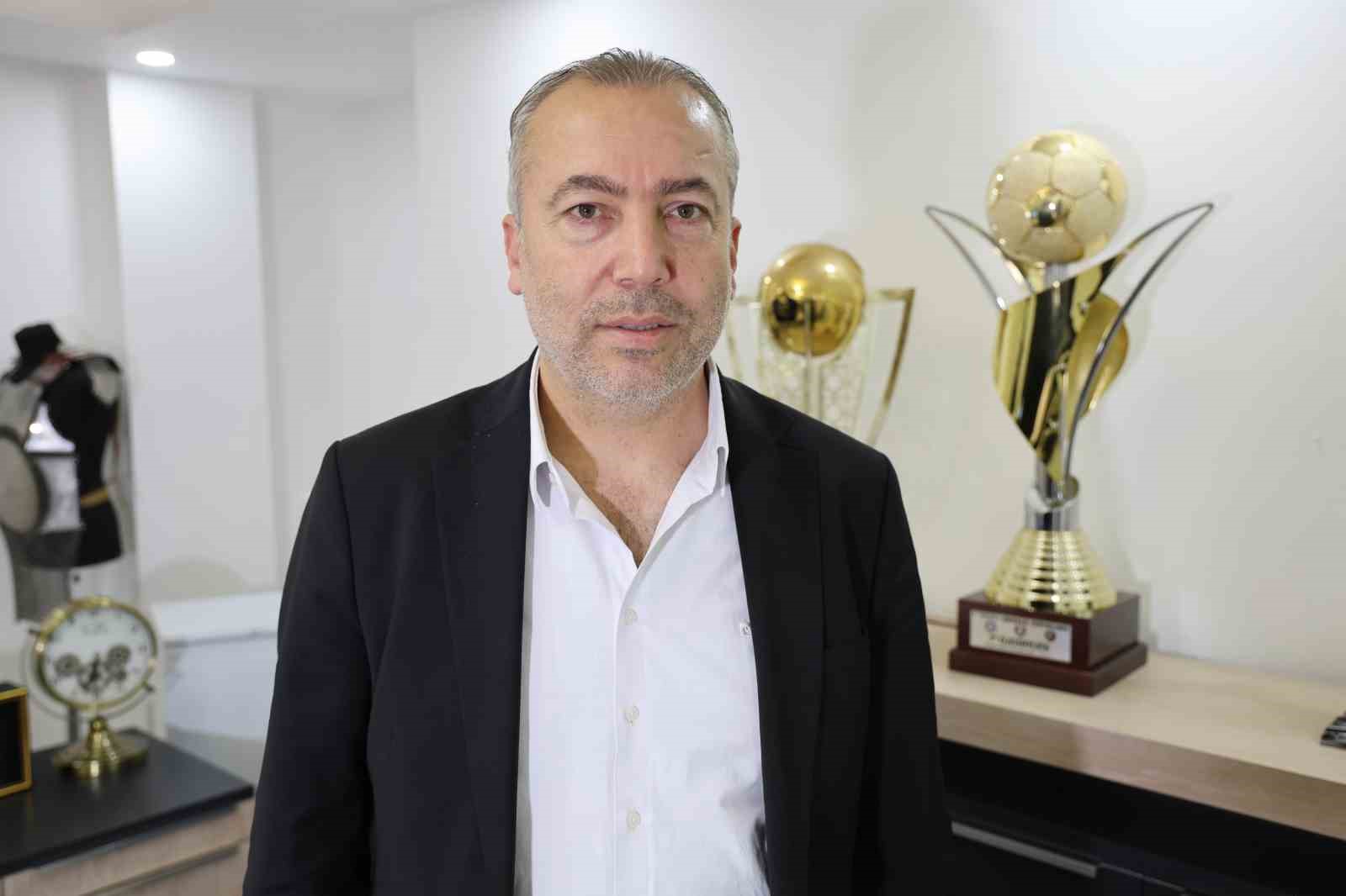 Adana Demirspor Başkanı Zeybek: "Bundan sonra bütün sorumluluk artık bu şehrindir"

