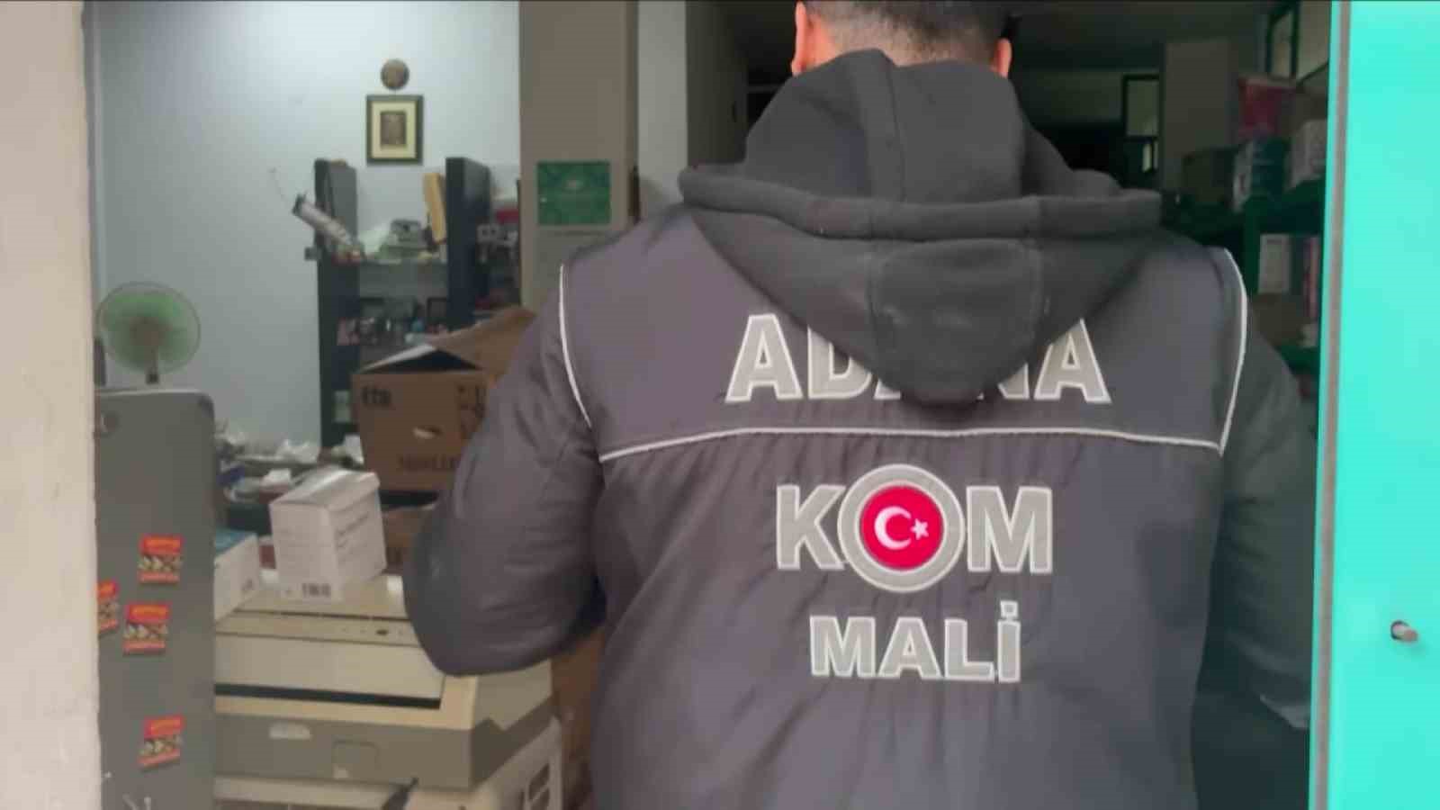 Adana’da 1 milyon 123 bin kaçak ilaç ele geçirildi
