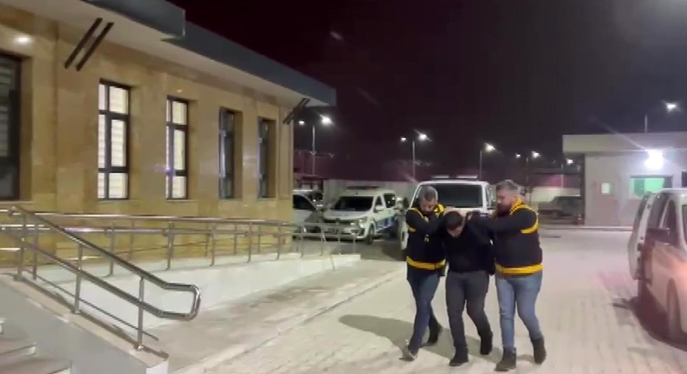 Adana’da 11 firari hükümlü ile 503 aranan şahıs yakalandı
