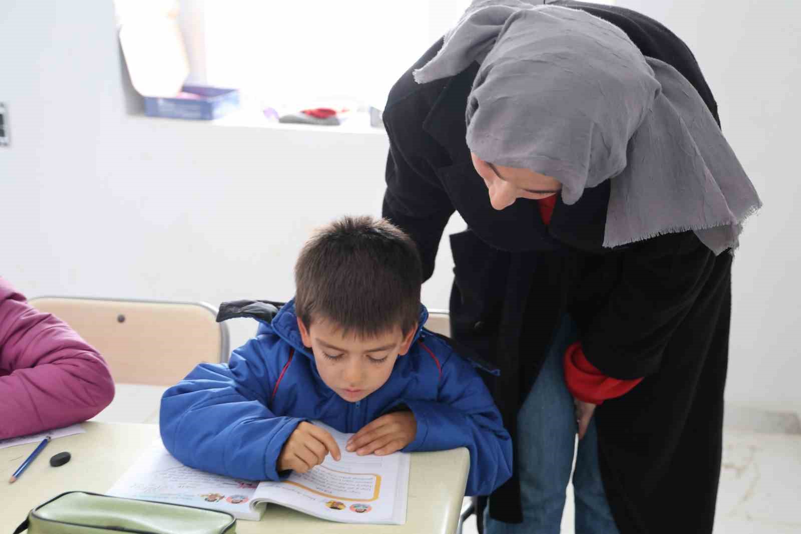 Adana’da 1600 rakımda eksi 20 derecede zorlu eğitim
