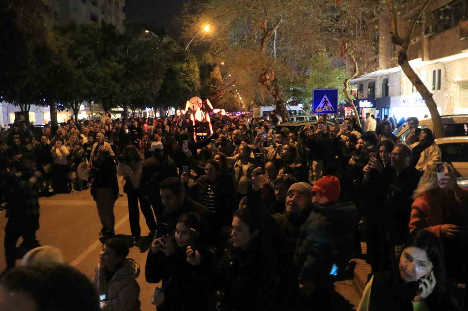 Adana’da 25’inci Uluslararası Tiyatro Festivali başladı
